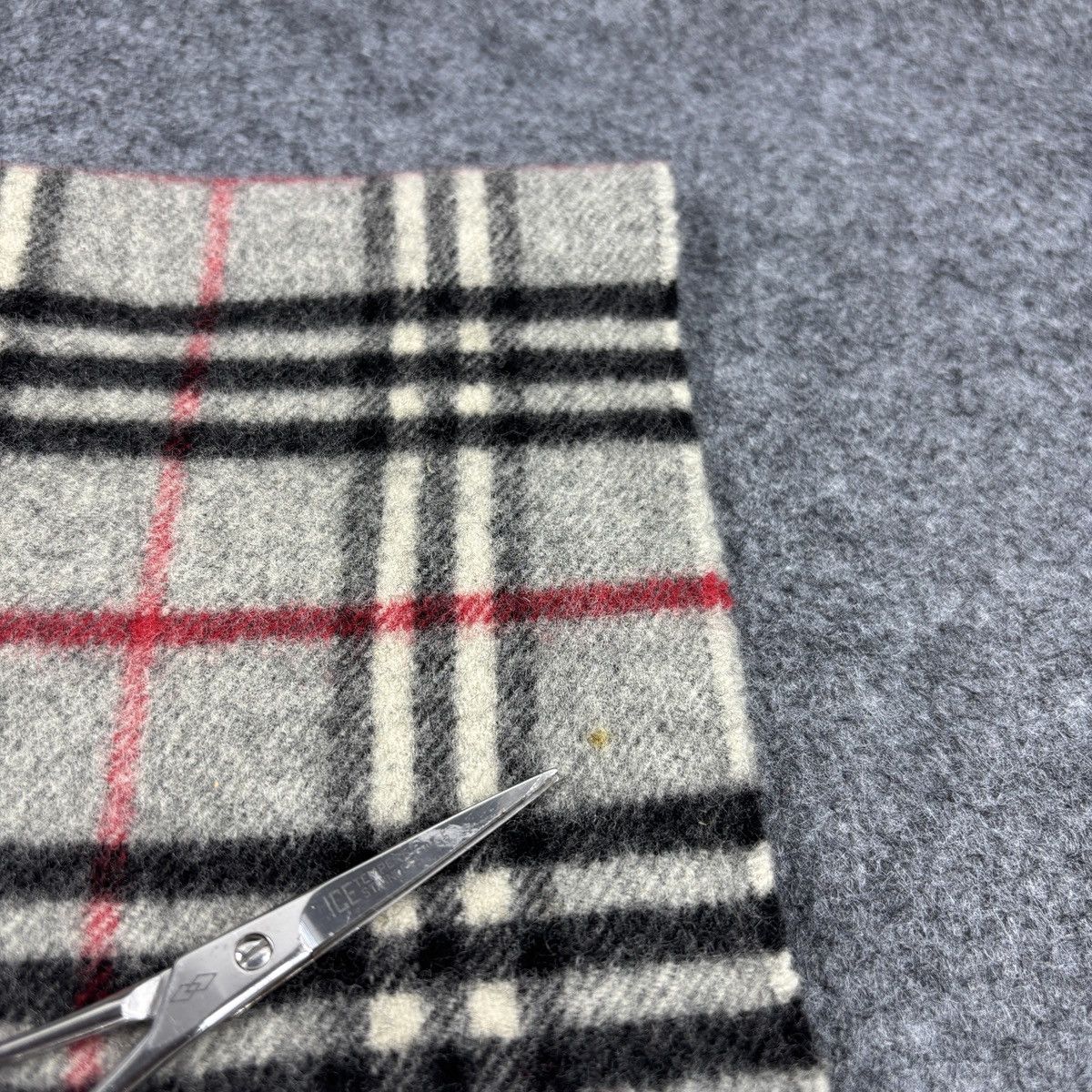 Burberry × Vintage Burberrys Scarf # D711 # Muffler # Neckwear # Nova Check Size ONE SIZE - 6 Thumbnail