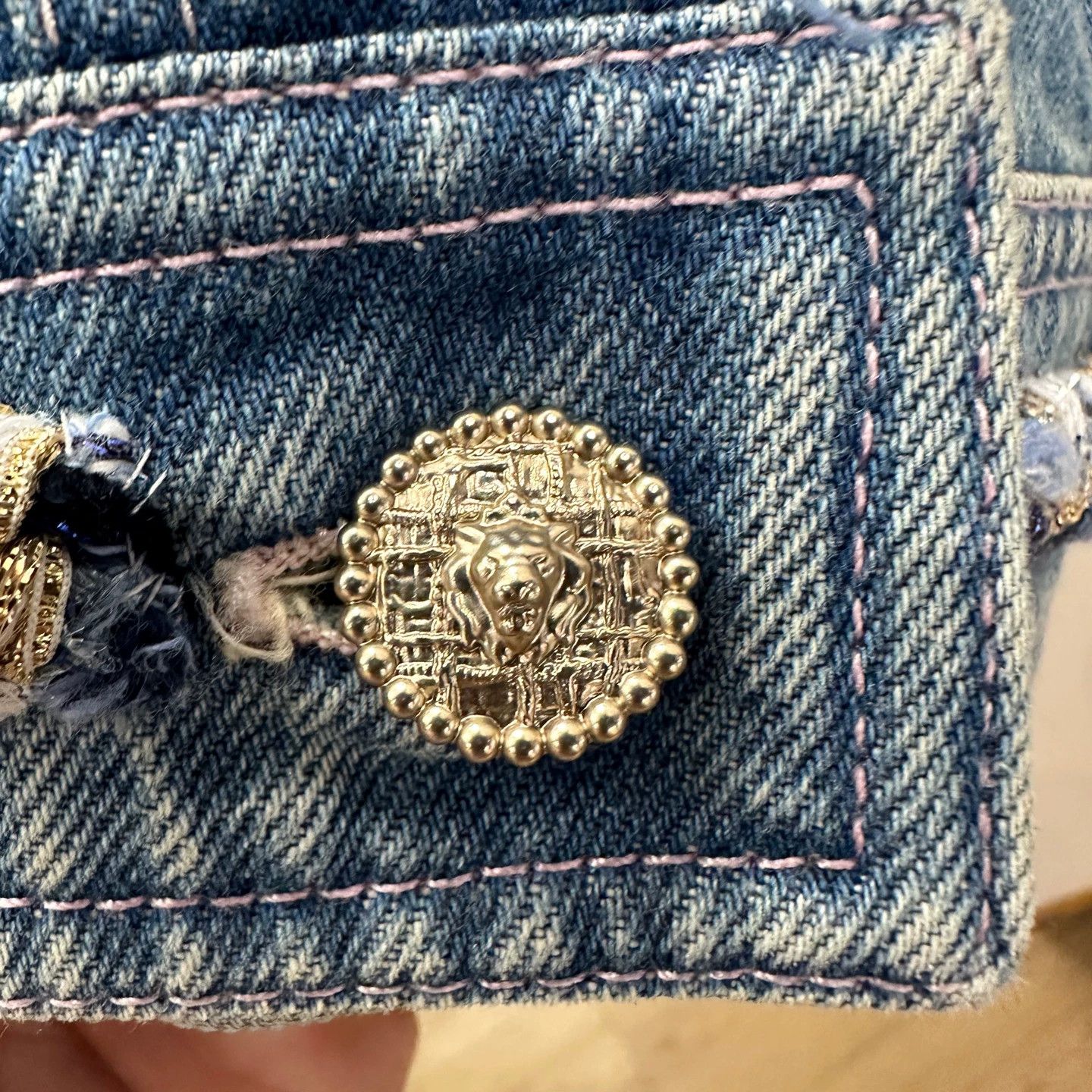 Chanel Chanel 25A apr606 tweed-trimmed denim vest Size S / US 4 / IT 40 - 7 Thumbnail