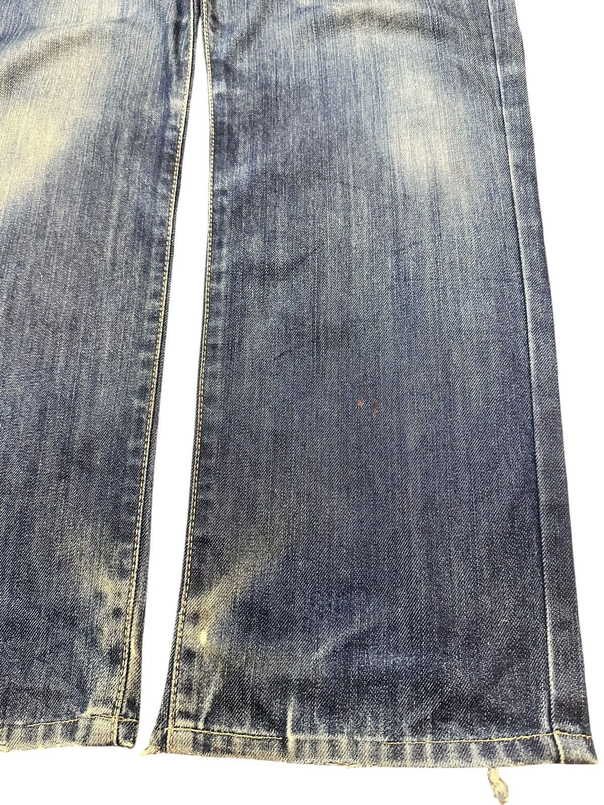 Edwin Vintage Distressed Edwin 403 Faded Wash Loose Baggy Style Size US 33 - 9 Thumbnail