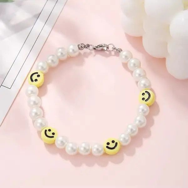 Jewelry Smiling Face Bead Bracelets Size ONE SIZE - 3 Thumbnail