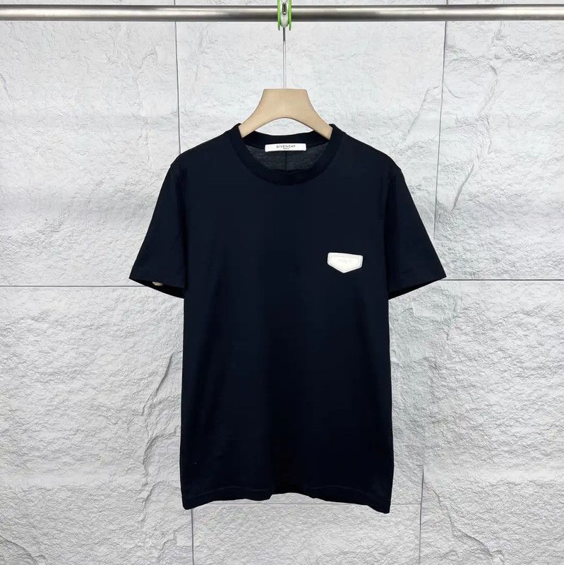 Givenchy Givenchy Women's Black Cotton T-Shirt 0089 Size XS / US 0-2 / IT 36-38 - 1 Thumbnail