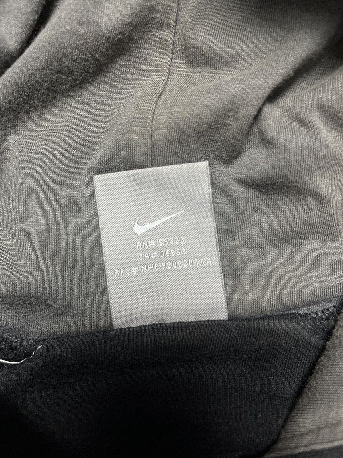 Other Vintage 00s Nike center swoosh hoodie Size US XL / EU 56 / 4 - 10 Thumbnail