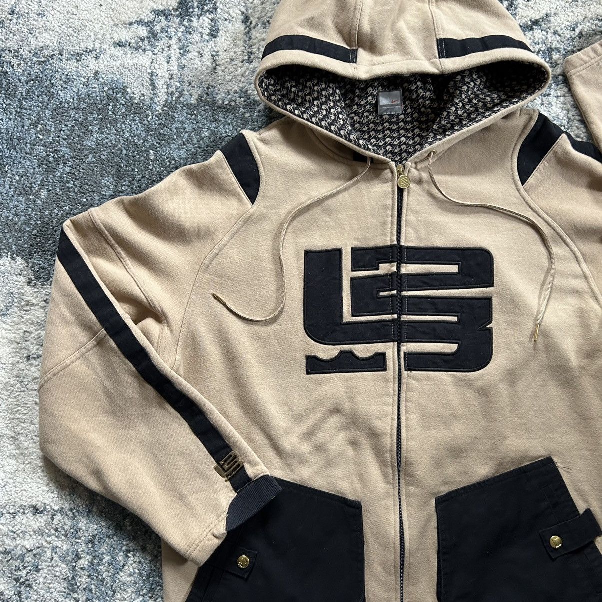 Vintage 2003 NiKE AiR ZOOM GENERATiON LeBron James YKK ZiP UP HOODiE Size US XL / EU 56 / 4 - 3 Thumbnail