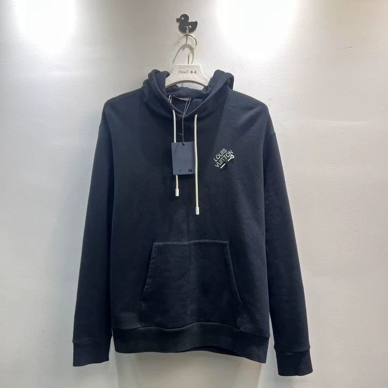 Louis Vuitton Louis Vuitton 23 New Pin Embroidered Logo Hoodie Size US XL / EU 56 / 4 - 2 Thumbnail