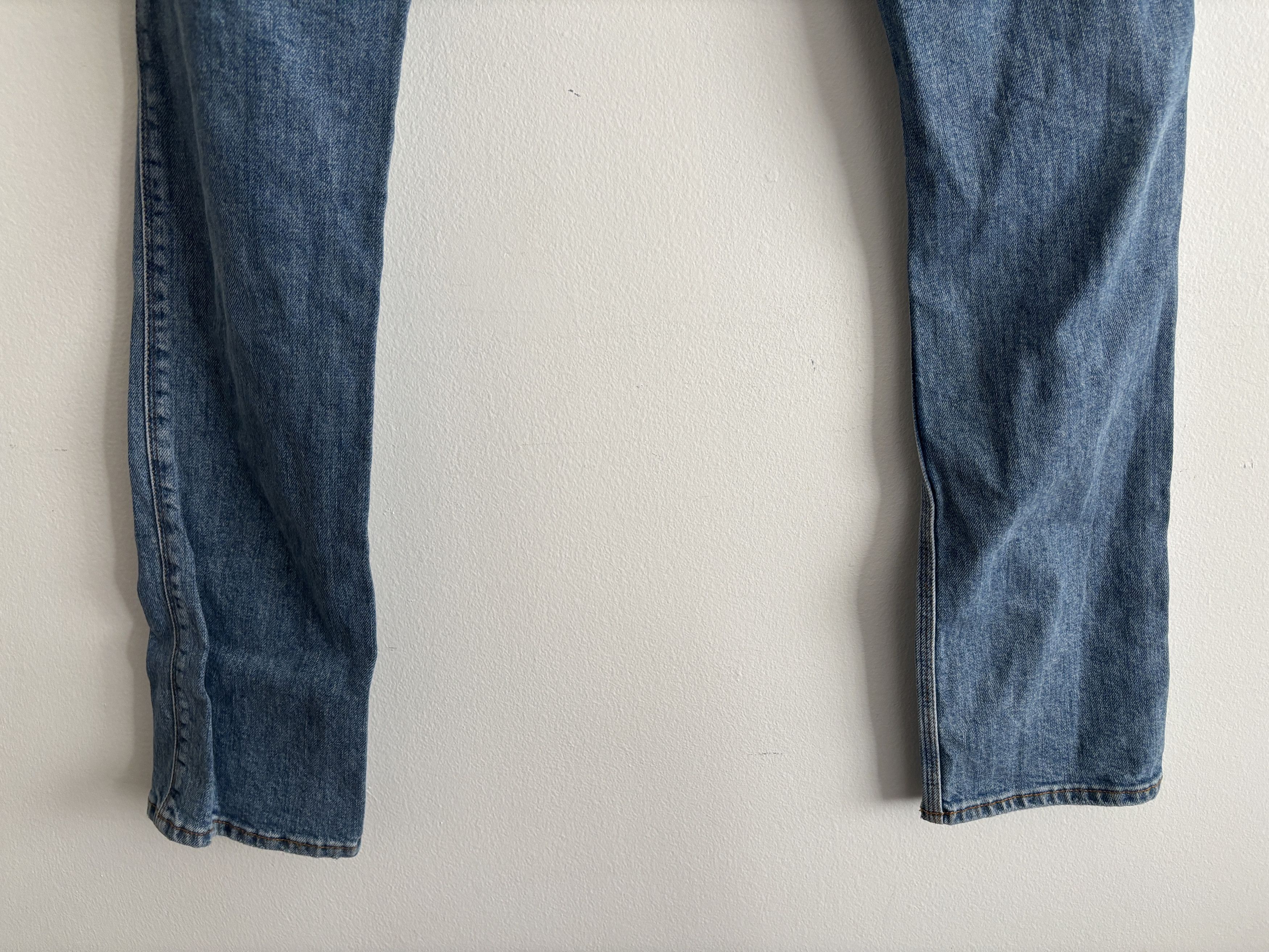 Acne Studios Acne Studios Mid Wash Max Mid Ripped Jeans- 29 x 33 Size US 29 - 5 Thumbnail