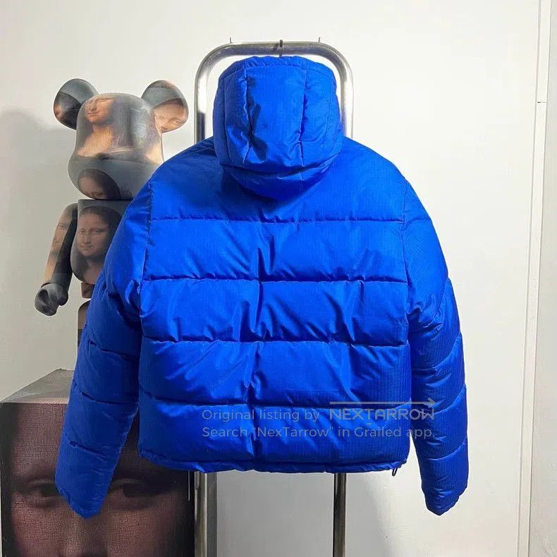 Balenciaga Balenciaga Embroidered Logo Down Jacket. Size US S / EU 44-46 / 1 - 2 Thumbnail