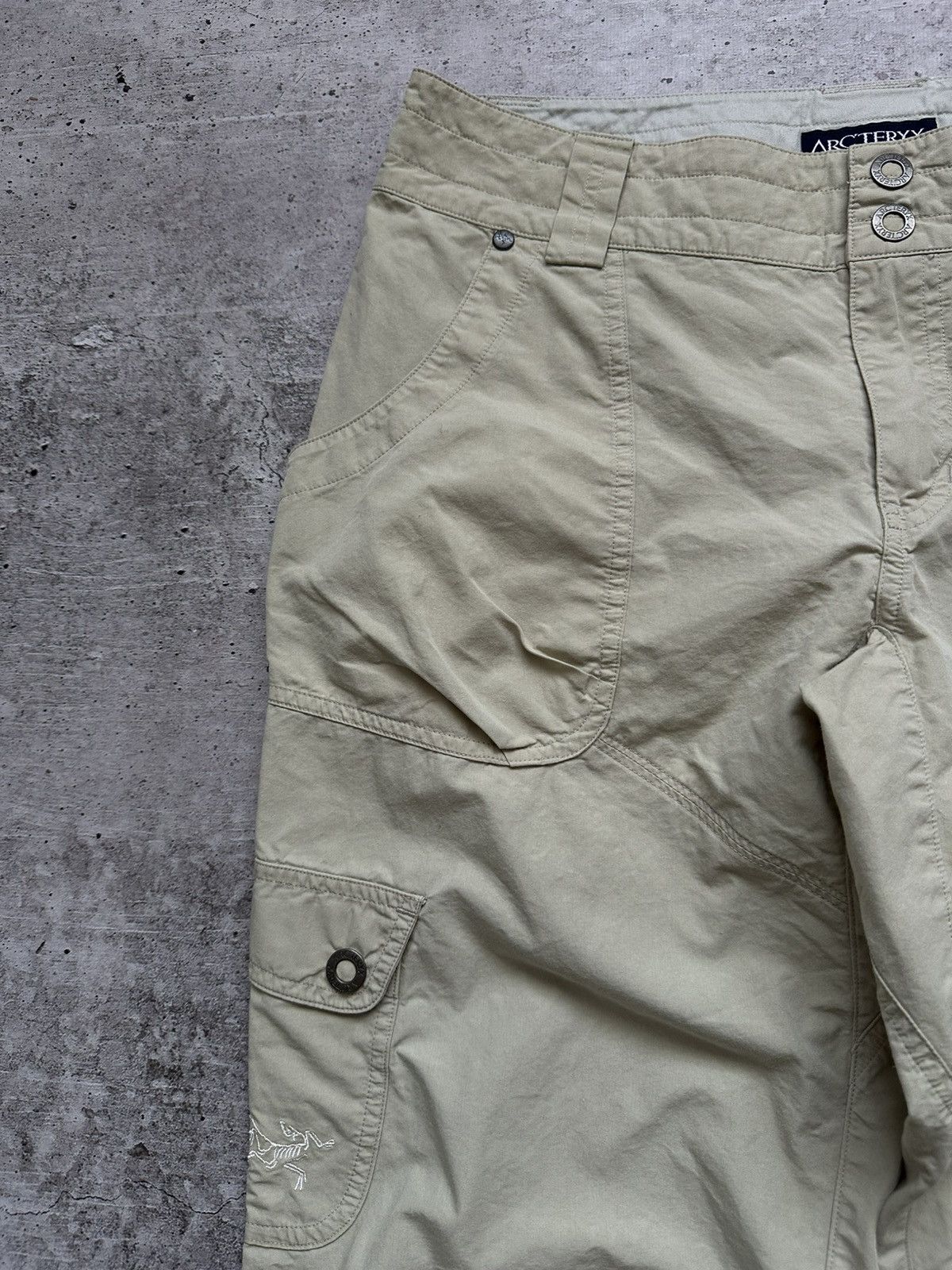 Women's Arc`teryx Vintage Cargo Pants