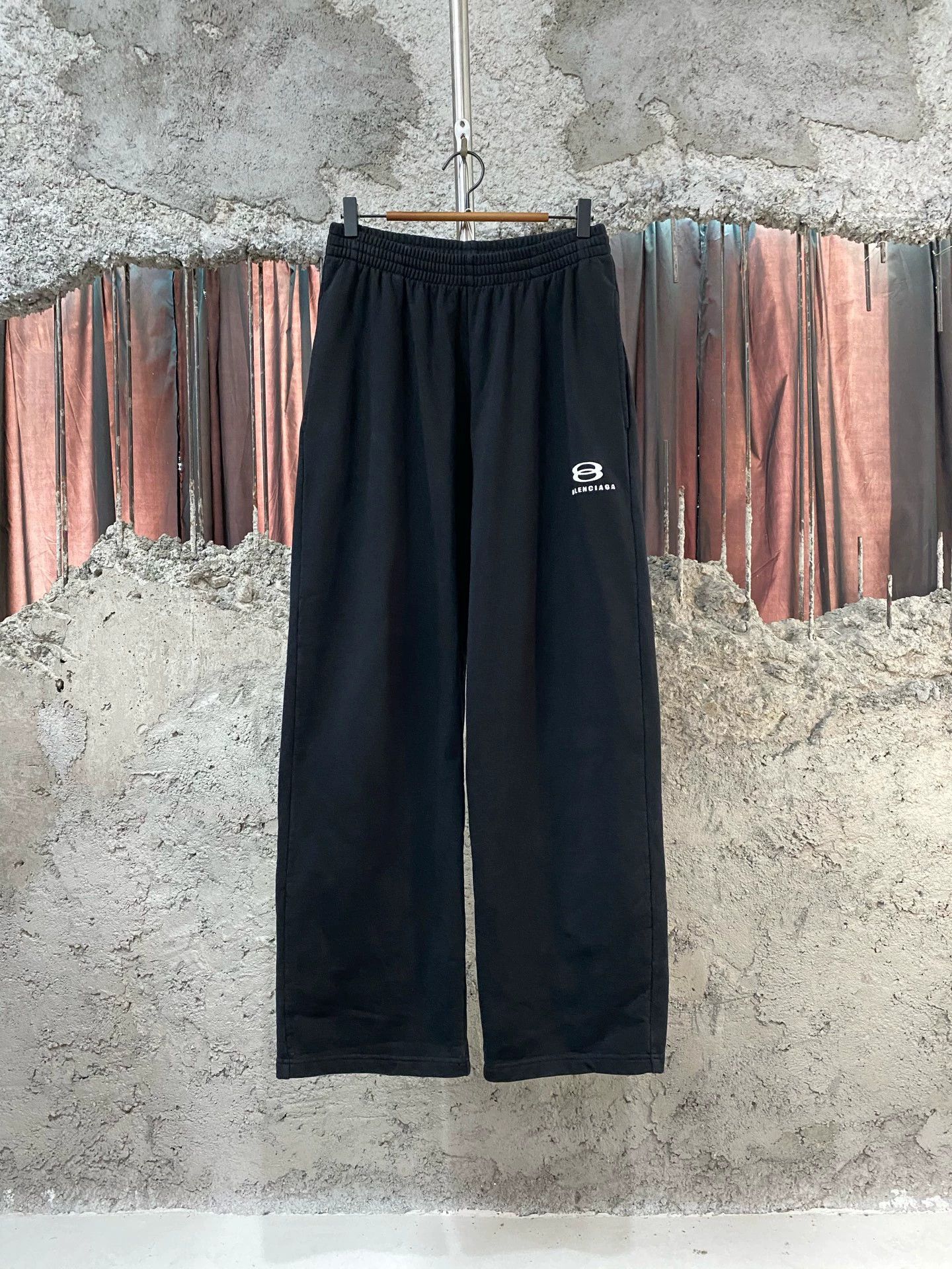 Balenciaga Balenciaga Double-Ring Sweatpants Size 24" / US 00 / IT 34 - 1 Thumbnail