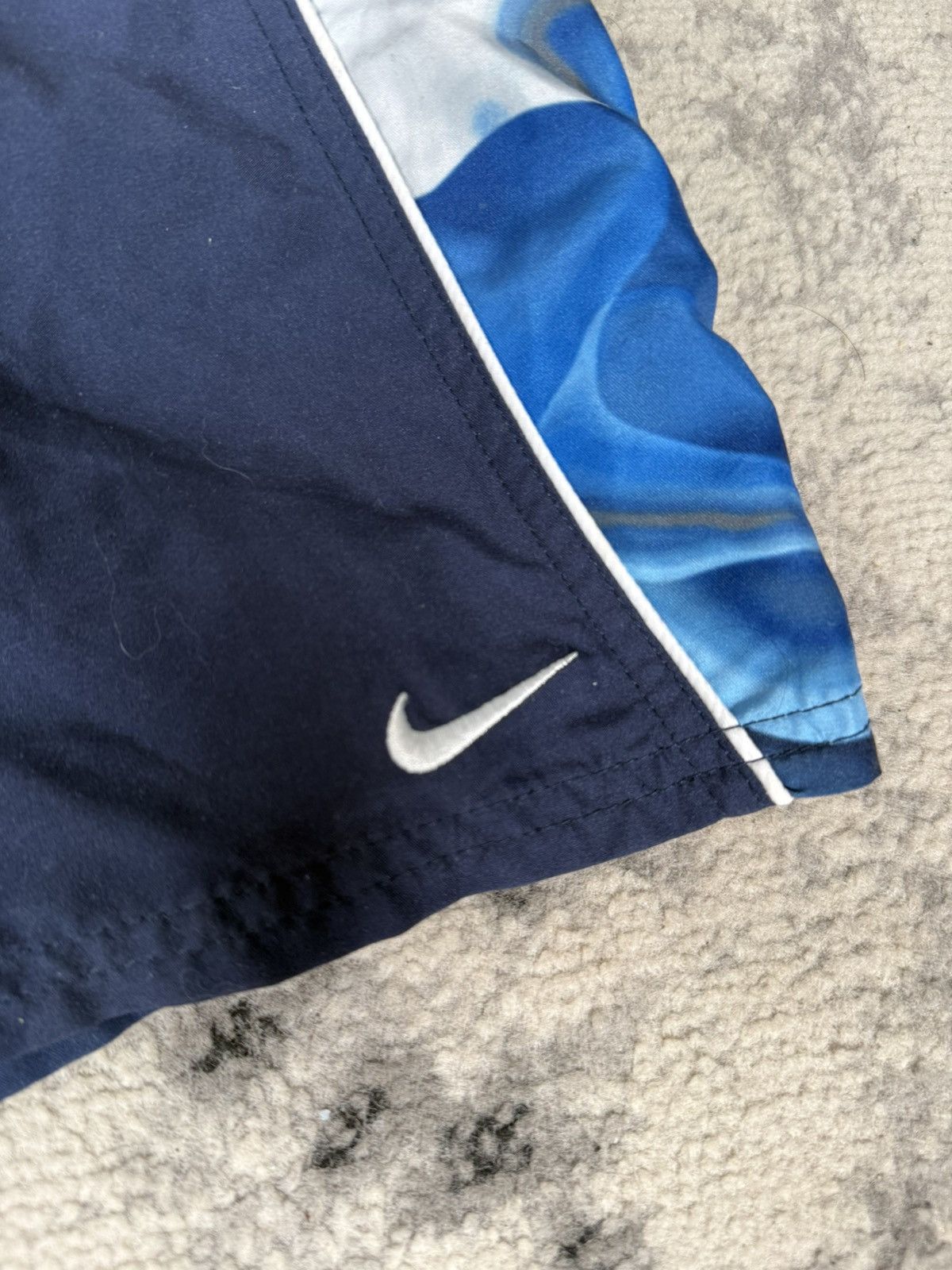 Nike Y2K Style Nike Navy Blue Flame Printed Board Shorts Size US 34 / EU 50 - 3 Thumbnail