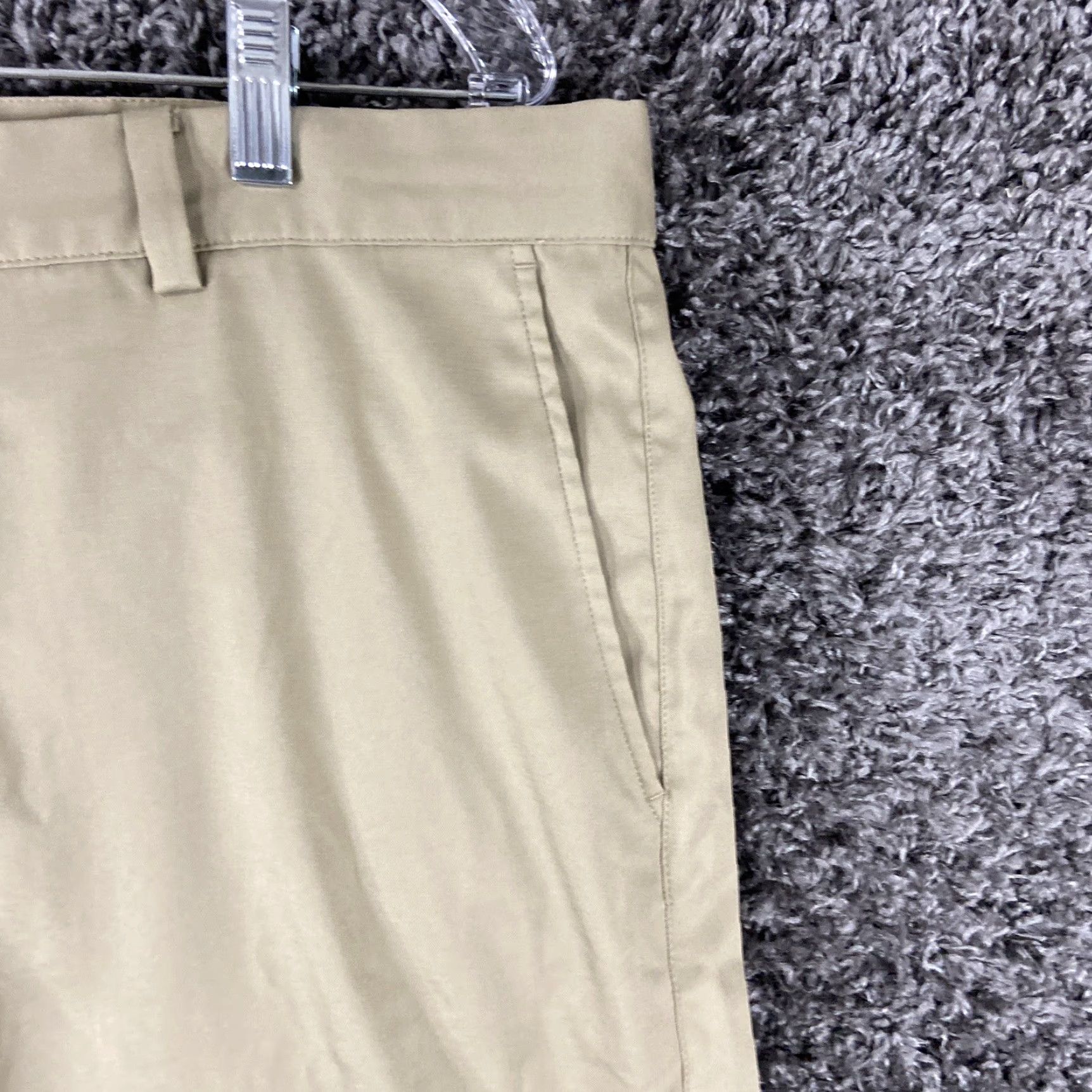 Nike Nike Golf Shorts Men 38 Beige Standard Fit Chino Mens Adult Beige 38 Size US 38 / EU 54 - 3 Thumbnail
