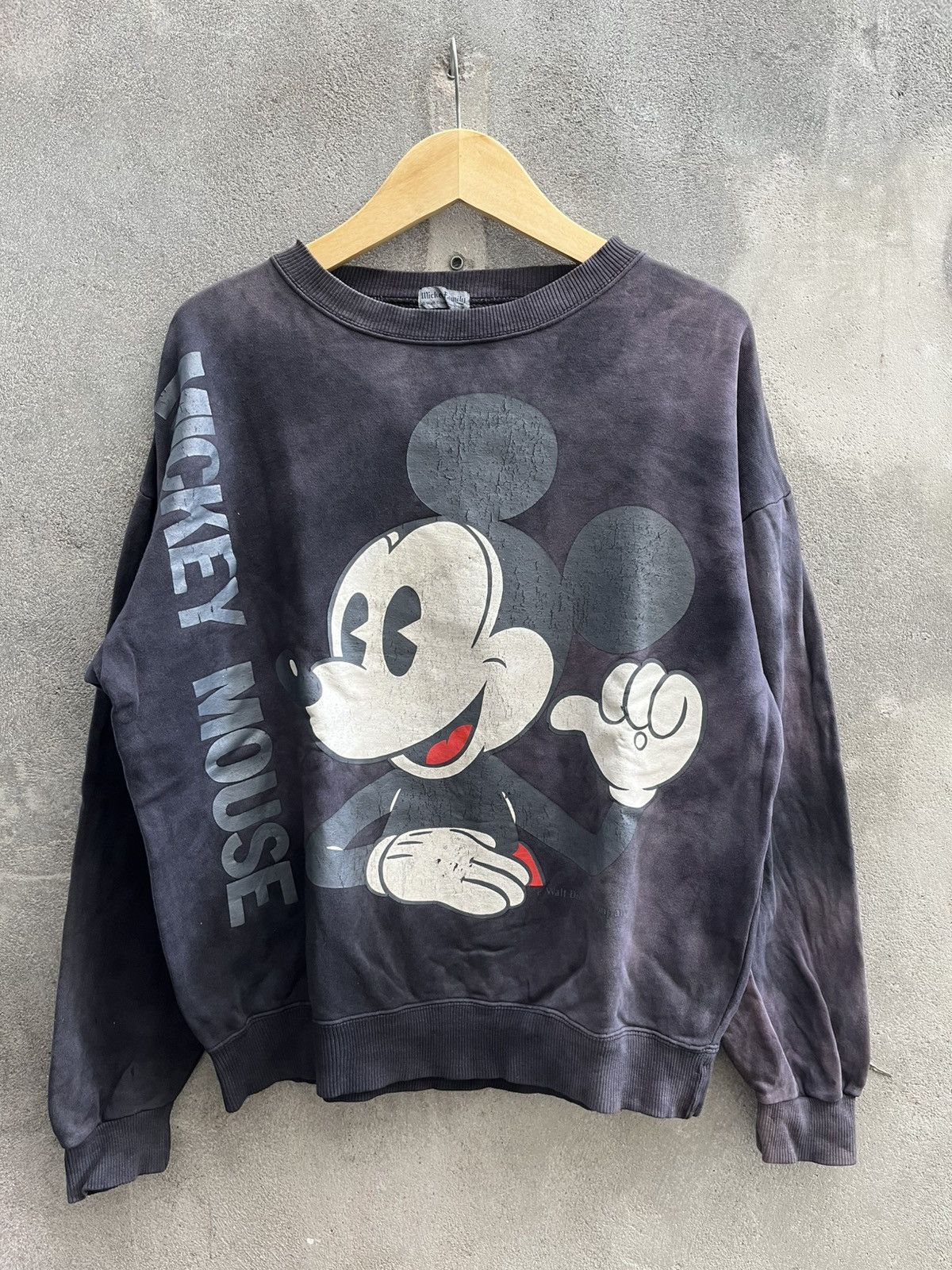 Japanese Brand Vintage Disney Mickey Mouse Faded Sweatshirt Size US XXL / EU 58 / 5 - 1 Thumbnail