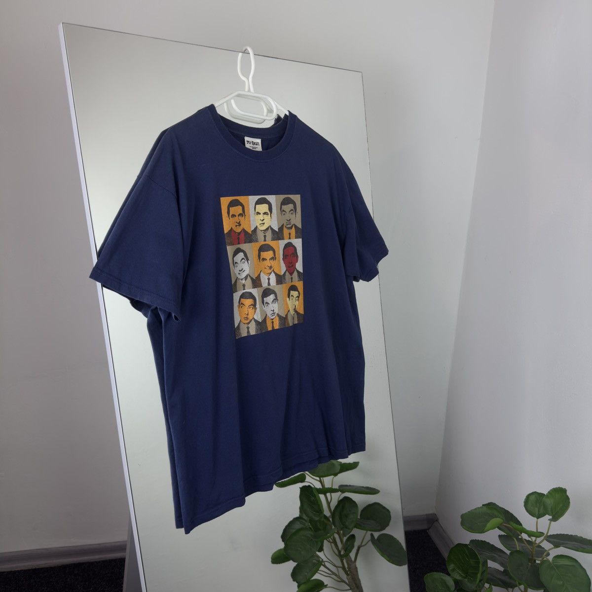 Vintage Vintage Mr. Bean Multi Face T-shirt Rare Humor Series Tee Size US XL / EU 56 / 4 - 1 Thumbnail