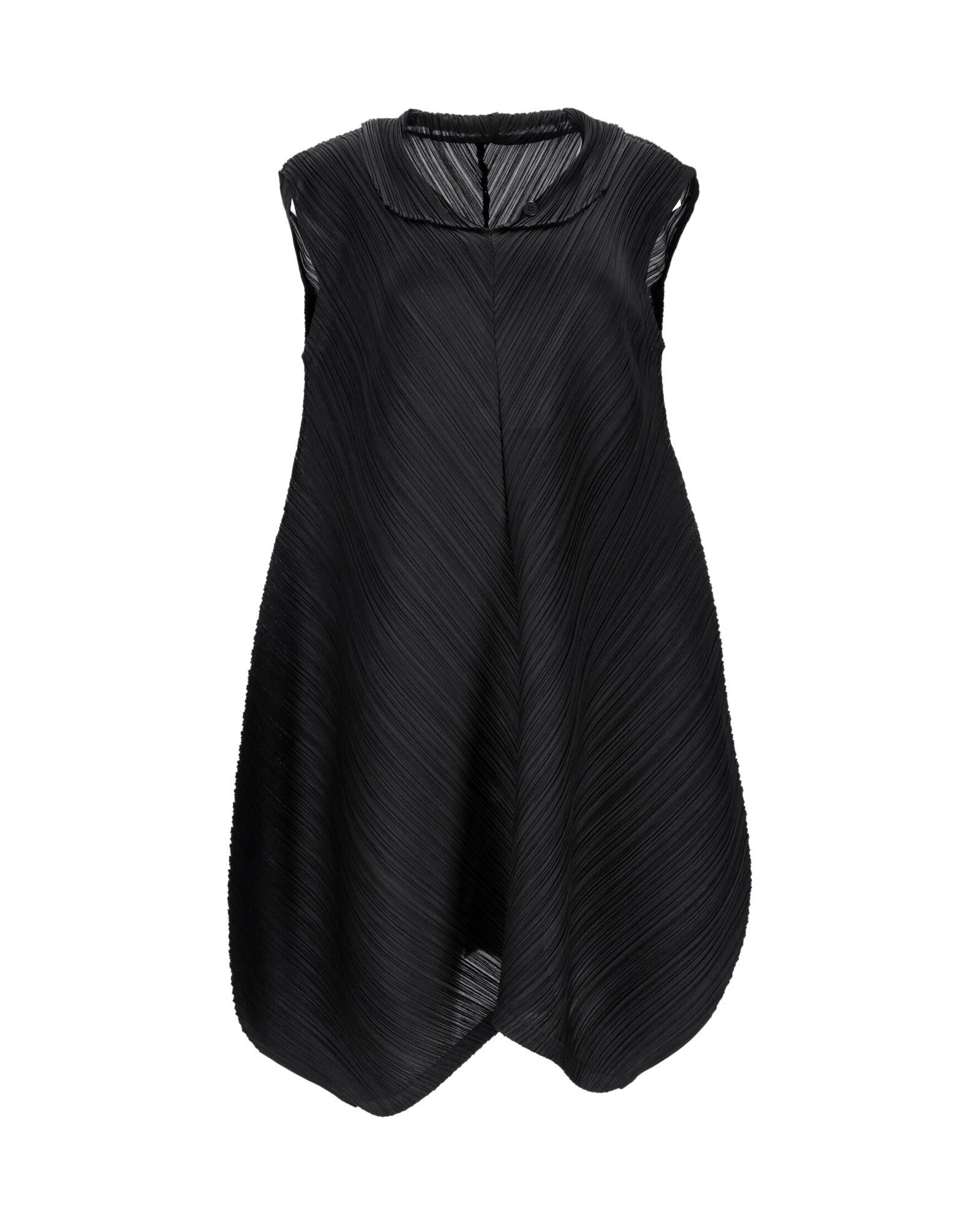 image of Issey Miyake Effortlessly Chic Pleated Black Dress With Crewneck Collar And Curved Hem, Women's (Si
