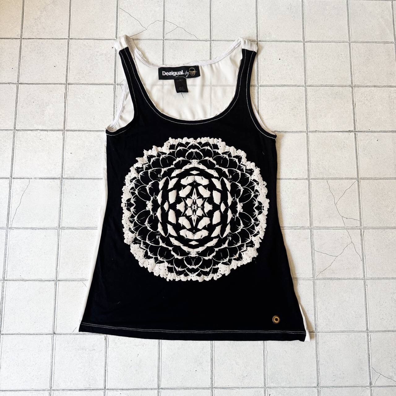 20471120 × Desigual × Japanese Brand Desigual Vintage Sexy Gothic Tank Top Size M / US 6-8 / IT 42-44 - 1 Thumbnail