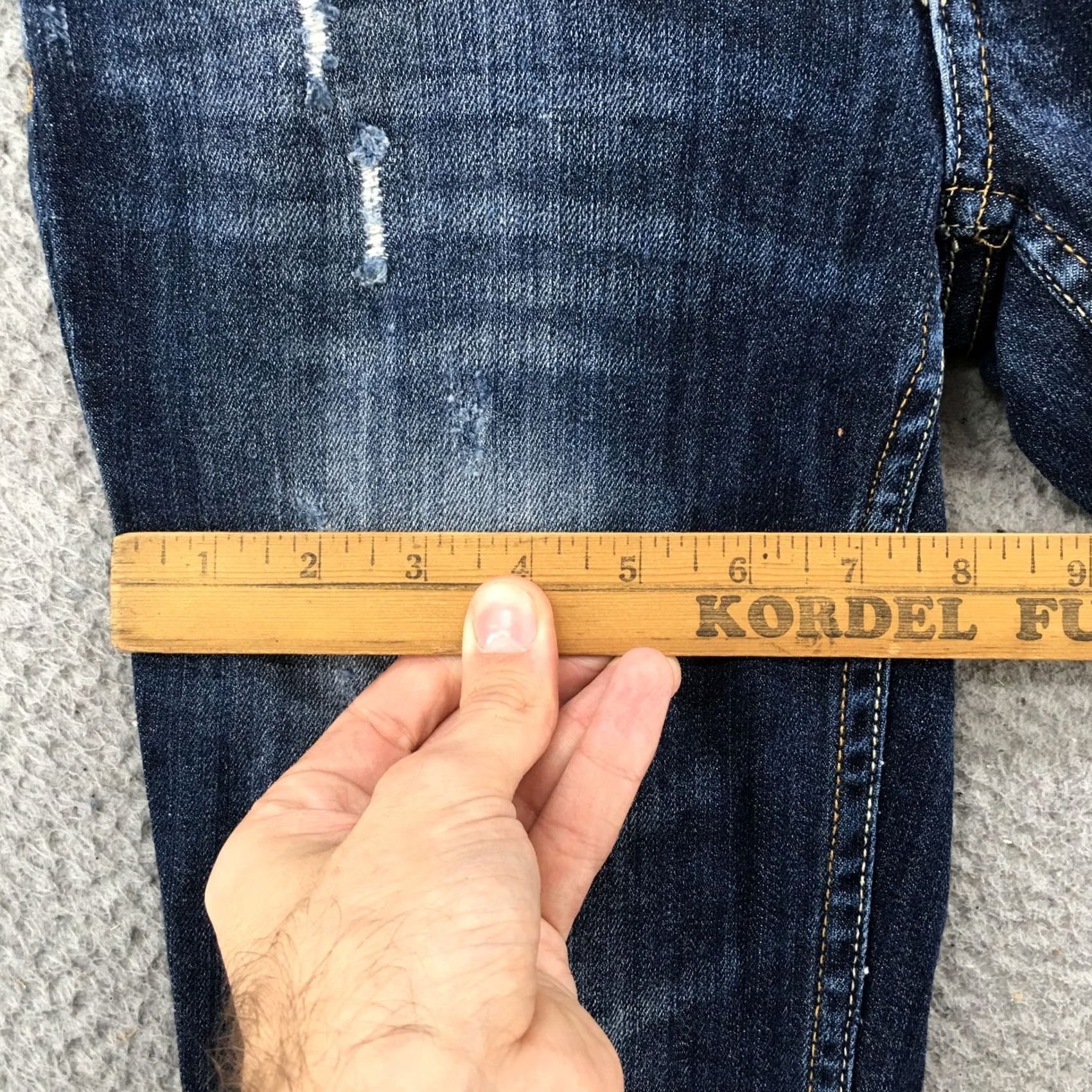 Vintage Arizona Jean Co. Bootcut Jeans Womens 1 Average Blue Denim Zip Jeans Womens Regular 28 Inseam 30.5 in Shoes? No — (adjusted) Size 25" / US 0 / IT 36 - 7 Thumbnail
