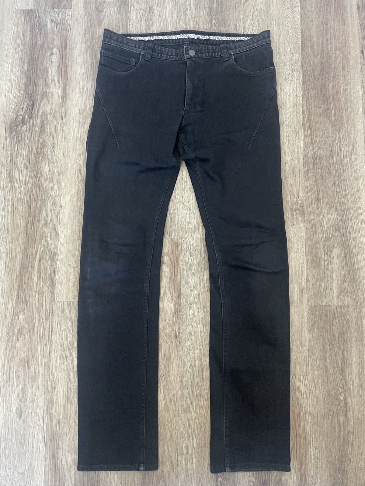 Number (N)ine NUMBER NINE FW06 NOIR COATED BLACK PAIN DENIM JEANS
