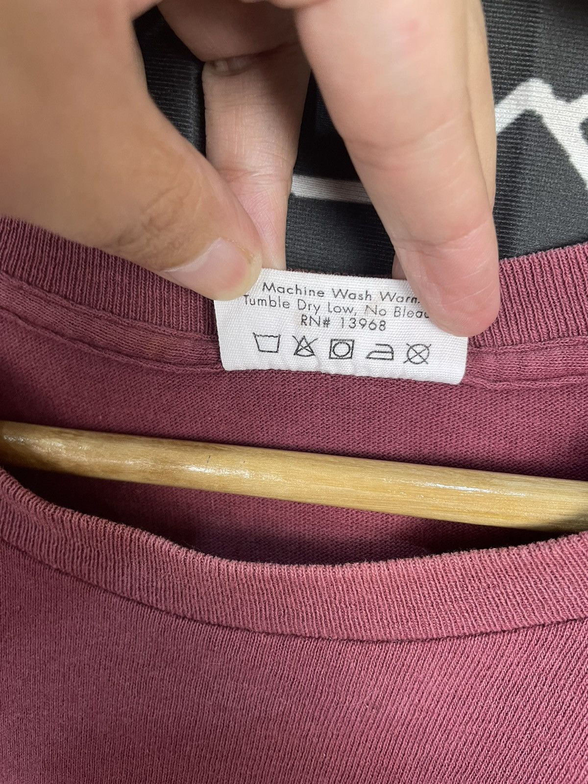 Calvin Klein × Vintage Vintage Calvin Klein Spell out Tee Size US XL / EU 56 / 4 - 4 Thumbnail