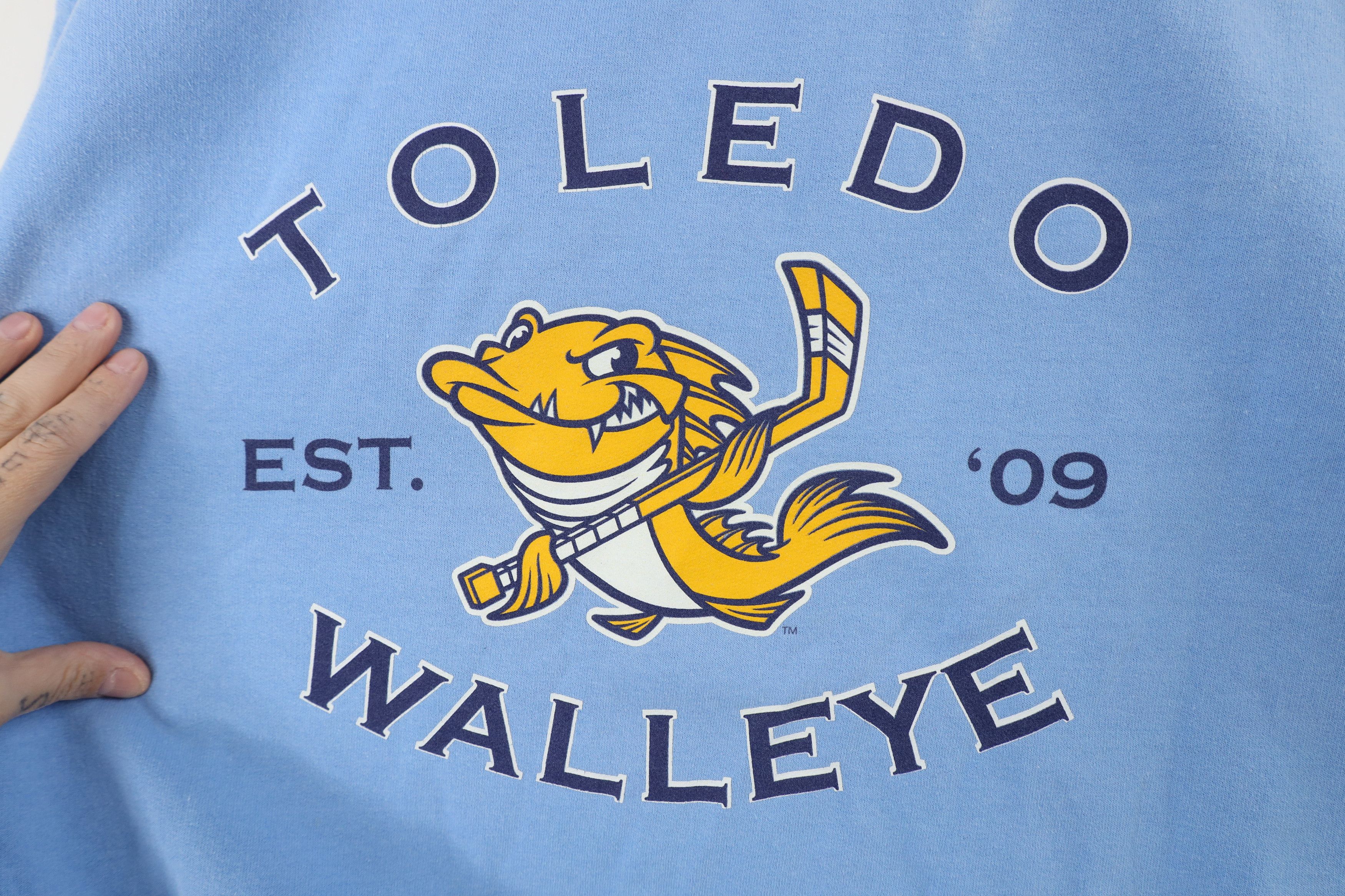 Vintage Vintage Spell Out Toledo Walleye Hockey Sweatshirt Blue Size US M / EU 48-50 / 2 - 8 Thumbnail