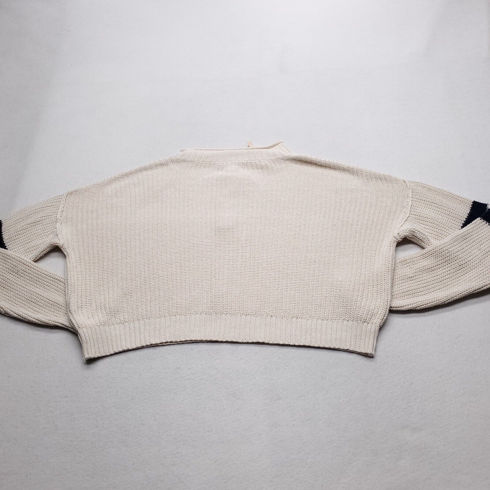 American Eagle Outfitters American Eagle Pullover Cropped Sweater Womens Size S Beige Size S / US 4 / IT 40 - 8 Thumbnail