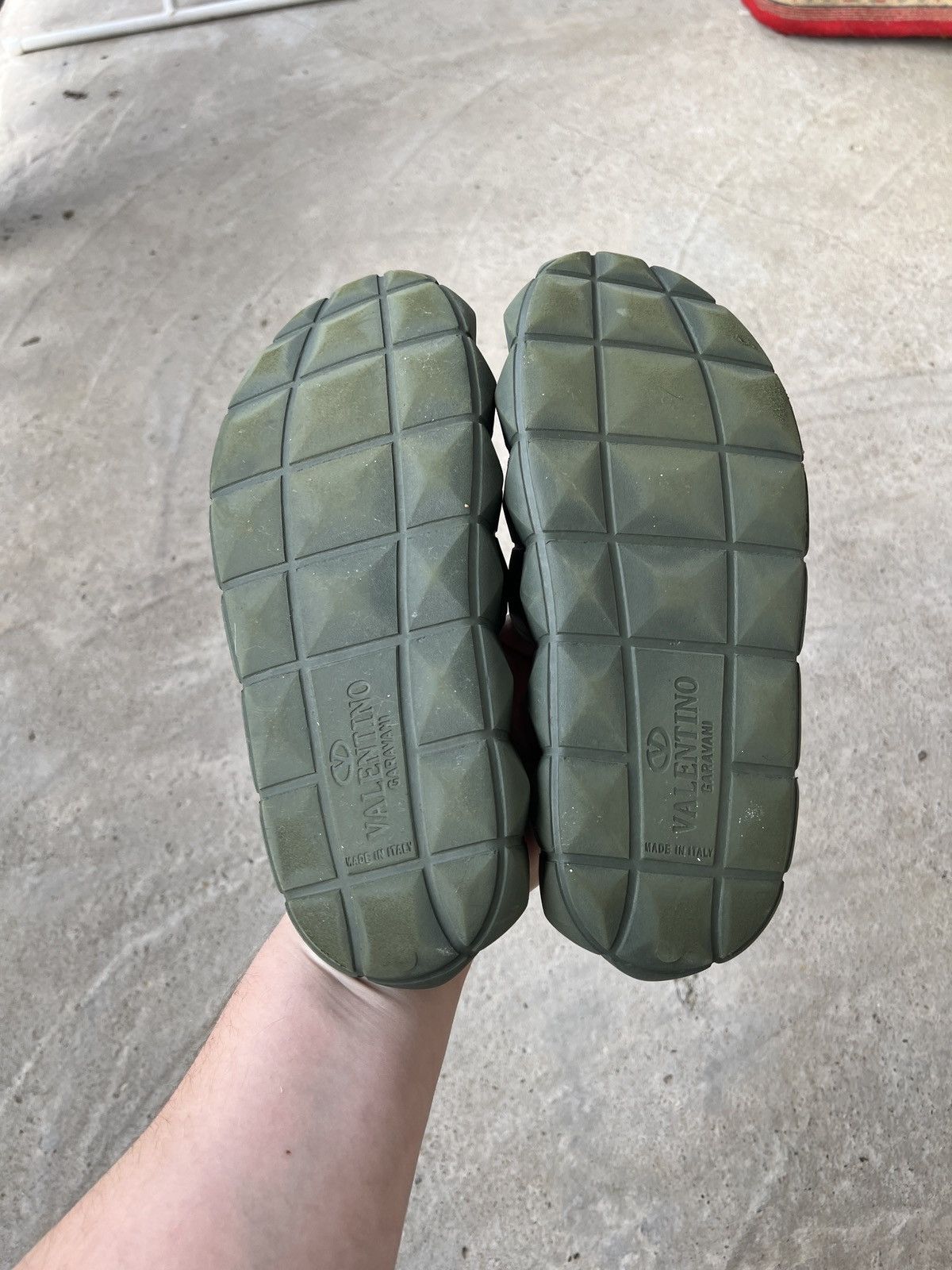 Valentino Valentino Garavani Slides Size US 7 / EU 40 - 3 Thumbnail