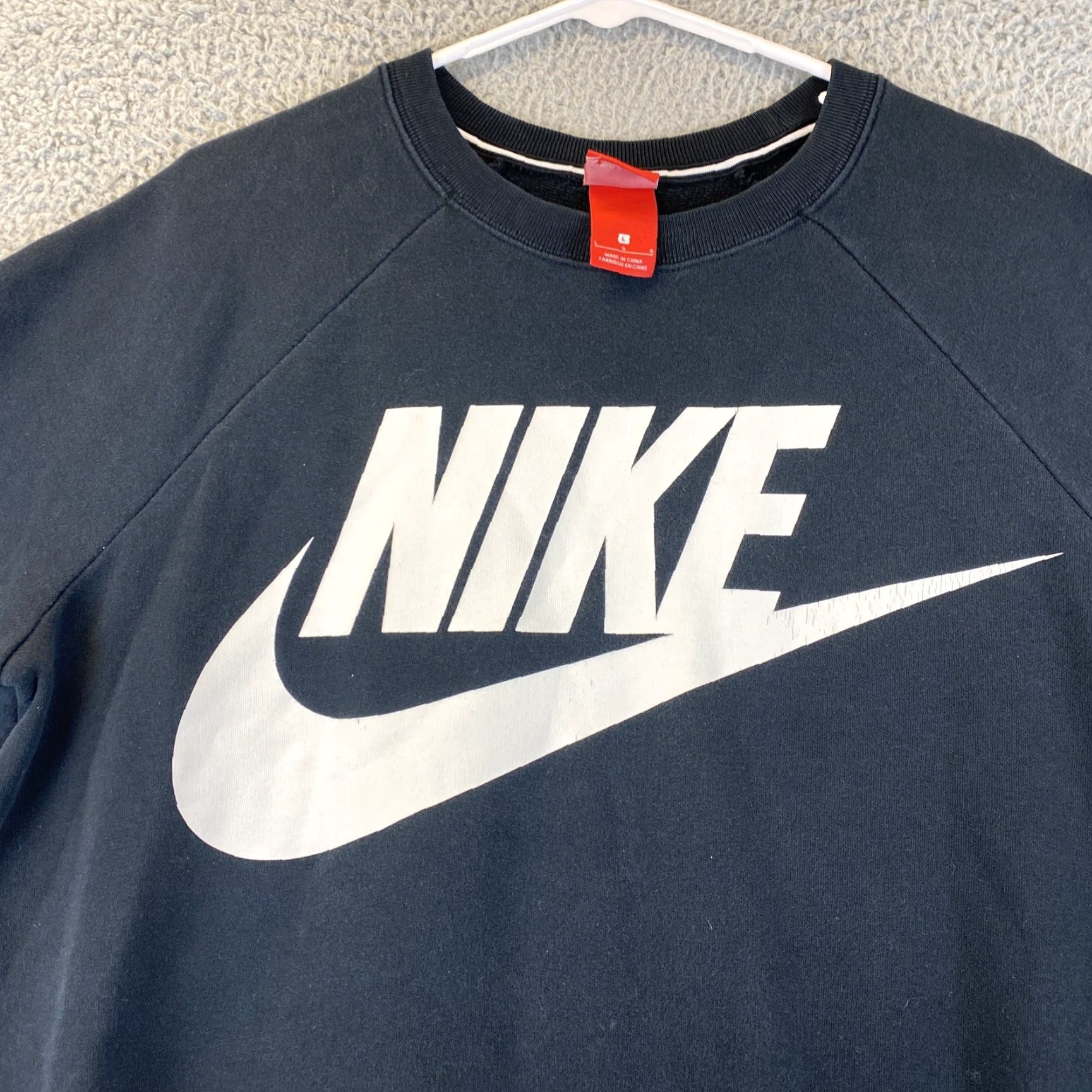 Nike Nike Black Regular Fit Long Sleeve Sweatshirt Sweater Women’s Size Large /71-31 Size L / US 10 / IT 46 - 2 Thumbnail