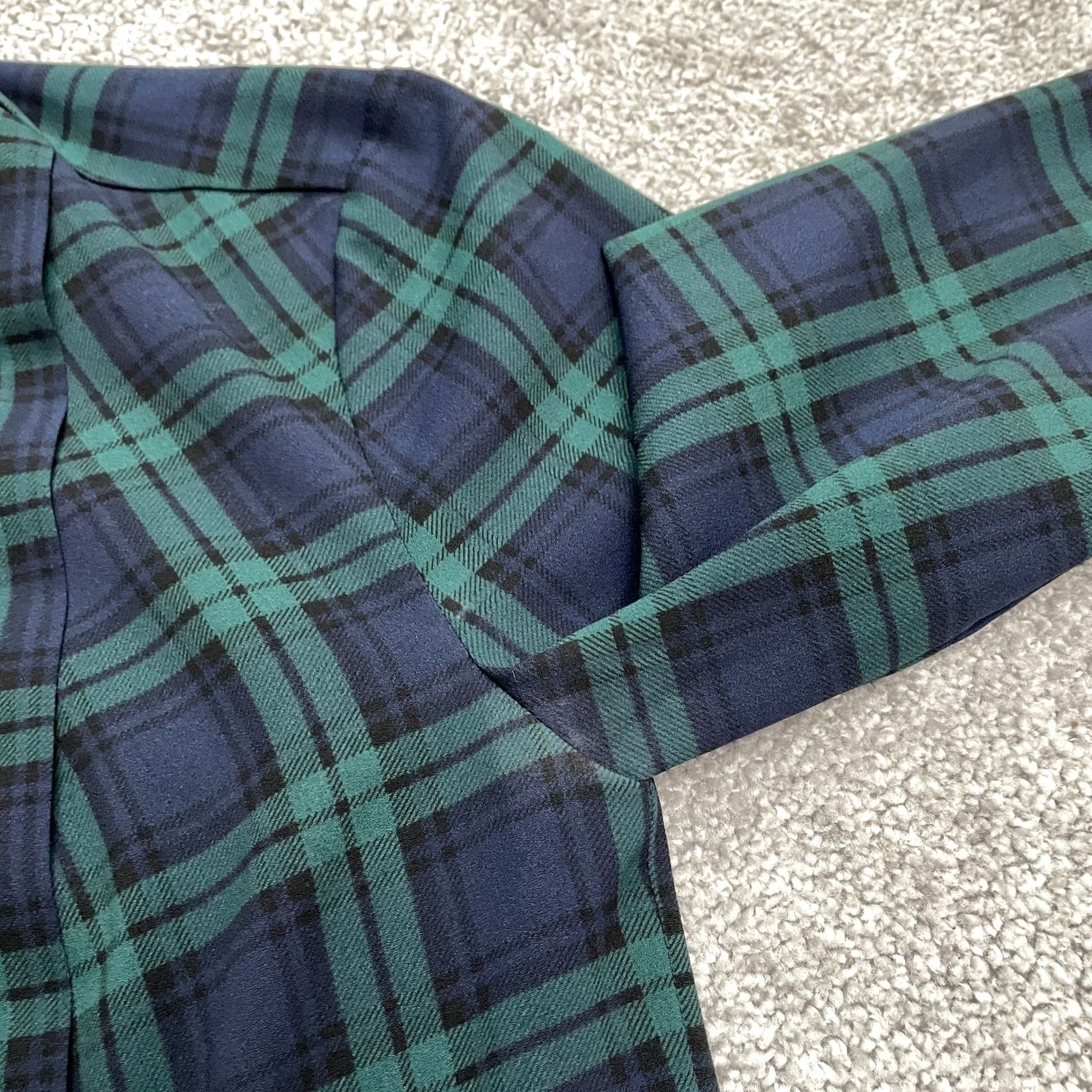 J.Crew J.CREW Shirt Womens 2XS Drapey Tuxedo Pleated Women XXS Blue Green Plaid Long Sleeve Cotton Size XXS / US 00 / IT 34 - 5 Thumbnail