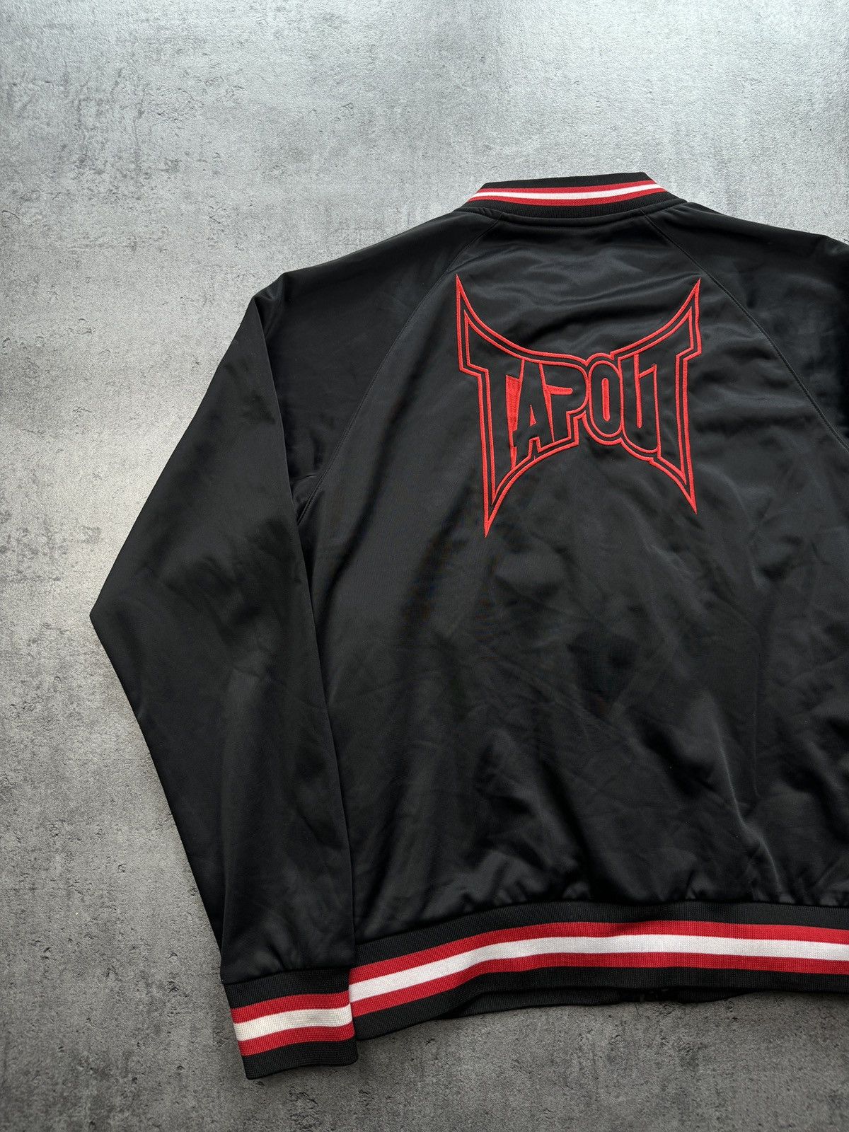 Tapout × Vintage Tapout Boxing Bomber Black light jacket logo vintage rap y2k Size US M / EU 48-50 / 2 - 7 Thumbnail