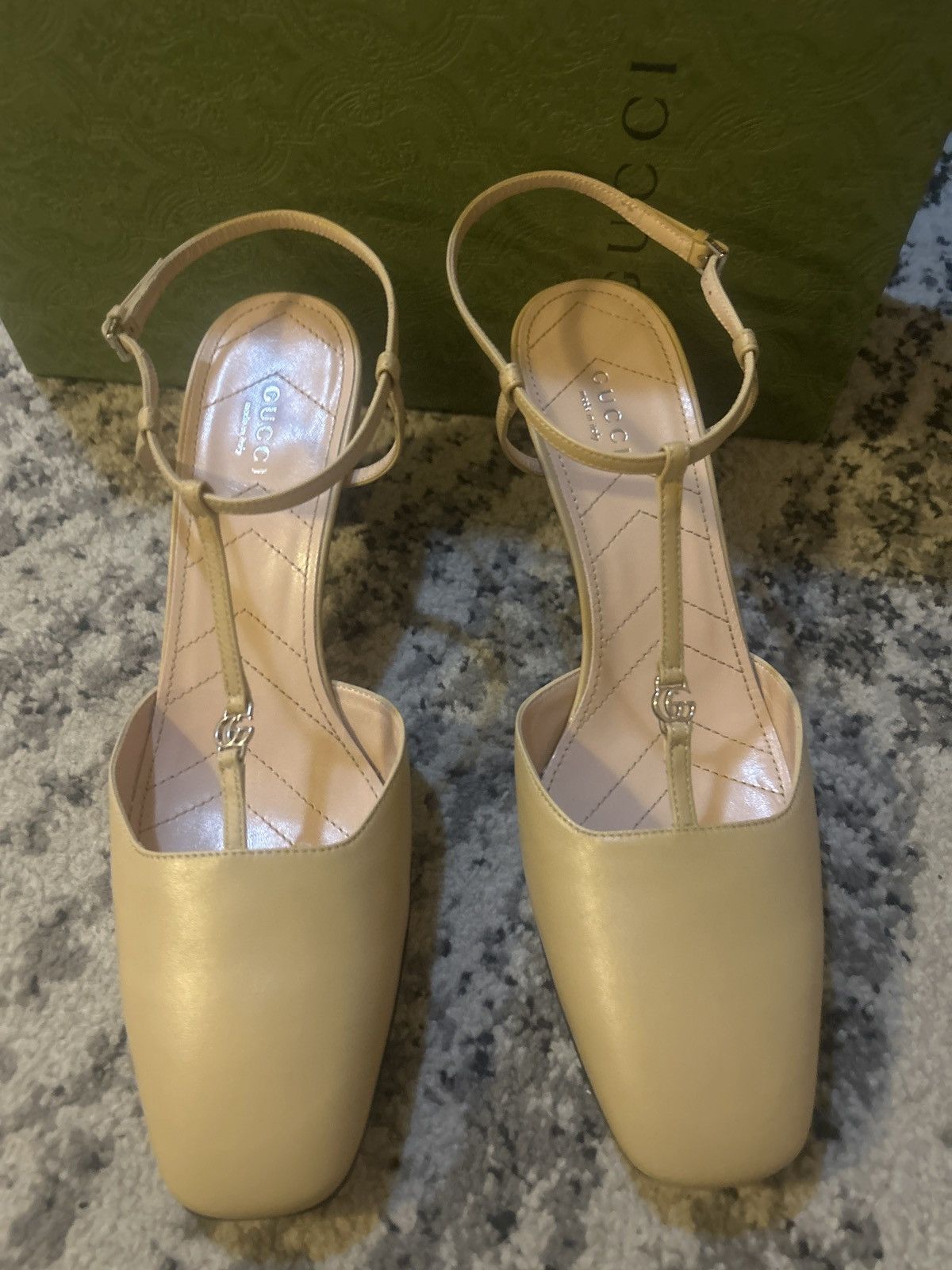Gucci Gucci Double G T-Bar Leather Pumps Wheat Size US 10 / IT 40 - 8 Thumbnail
