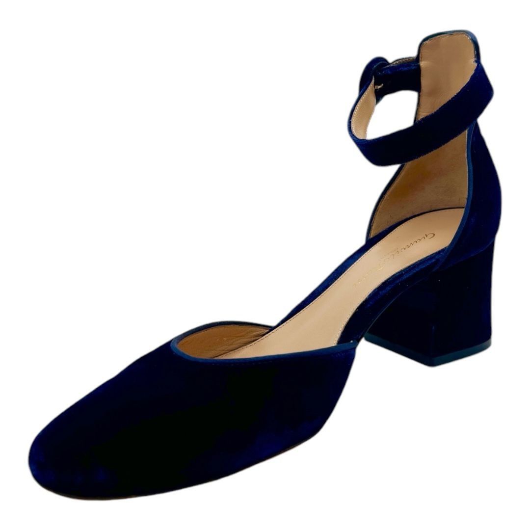 Gianvito Rossi Gianvito Rossi Velvet Block-Heel Mary Jane Pumps Size US 7.5 / IT 37.5 - 3 Thumbnail