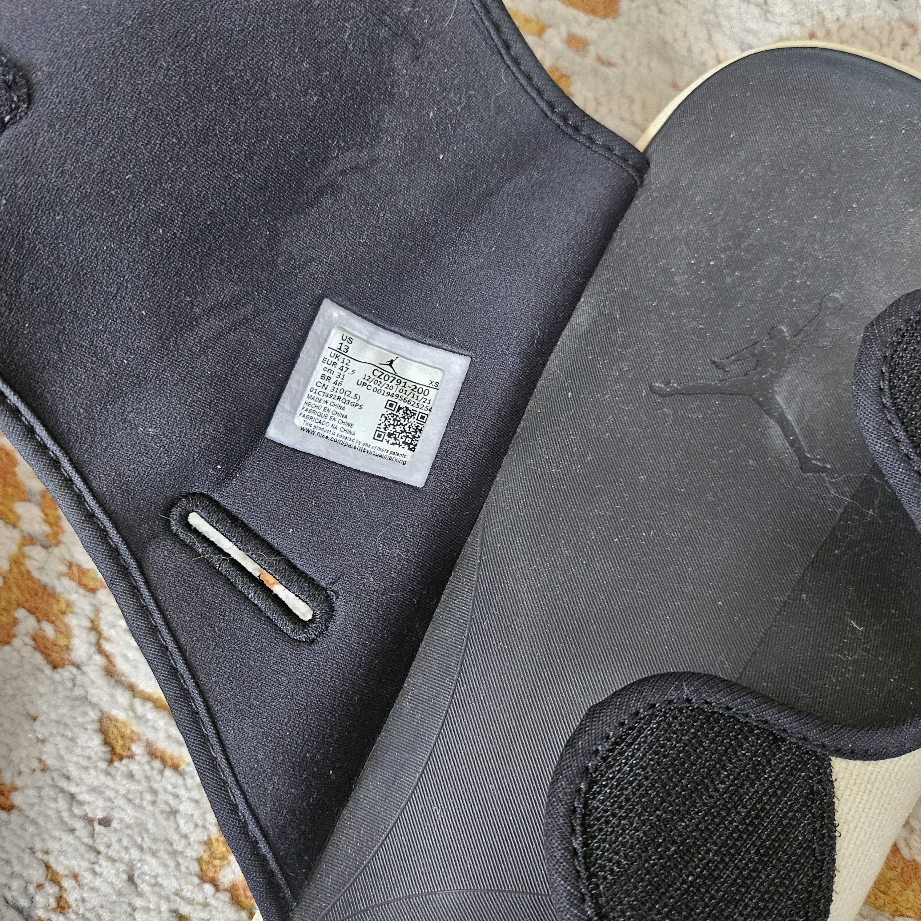 Jordan Brand × Nike Jordan LS Slides size 13 Size US 13 / EU 46 - 6 Thumbnail