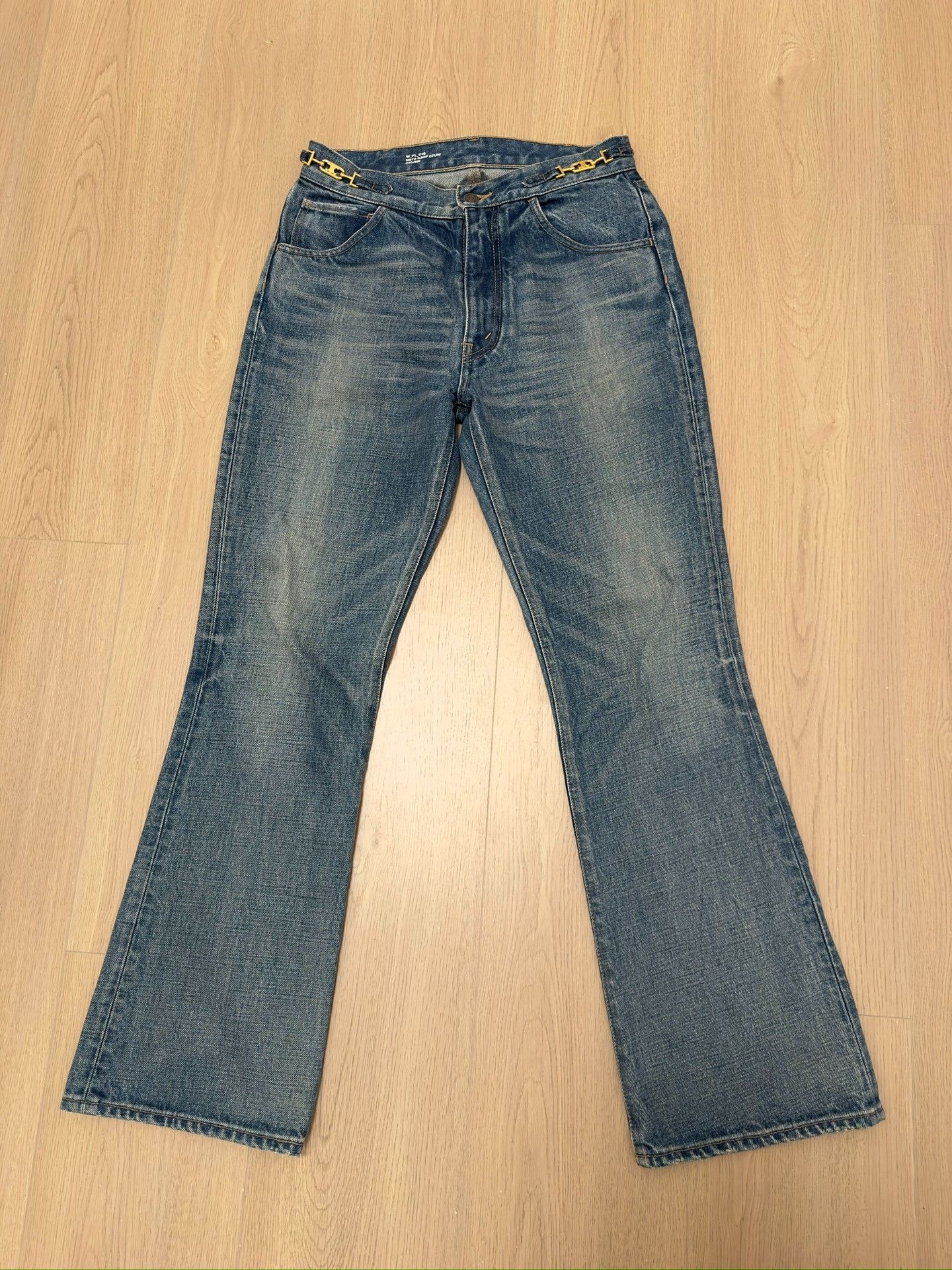 Celine CELINE Dylan Triomphe Gold Chain Flared Jeans 28 Size 28" / US 6 / IT 42 - 1 Thumbnail