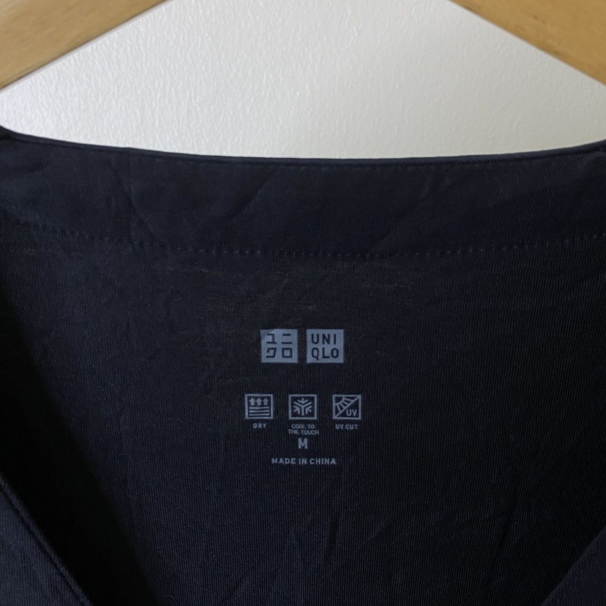 Uniqlo Uniqlo Black Cardigan Size US M / EU 48-50 / 2 - 3 Thumbnail