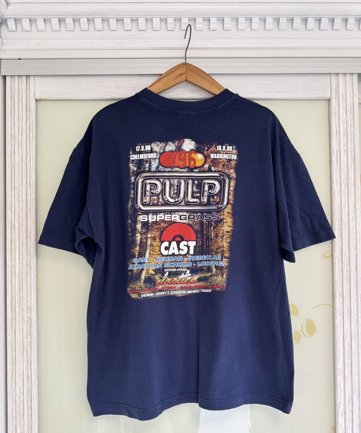 Band Tees Vintage 90’s Pulp Diferent Class, Oasis, Supergrass Tour Tee Size US XL / EU 56 / 4 - 1 Thumbnail