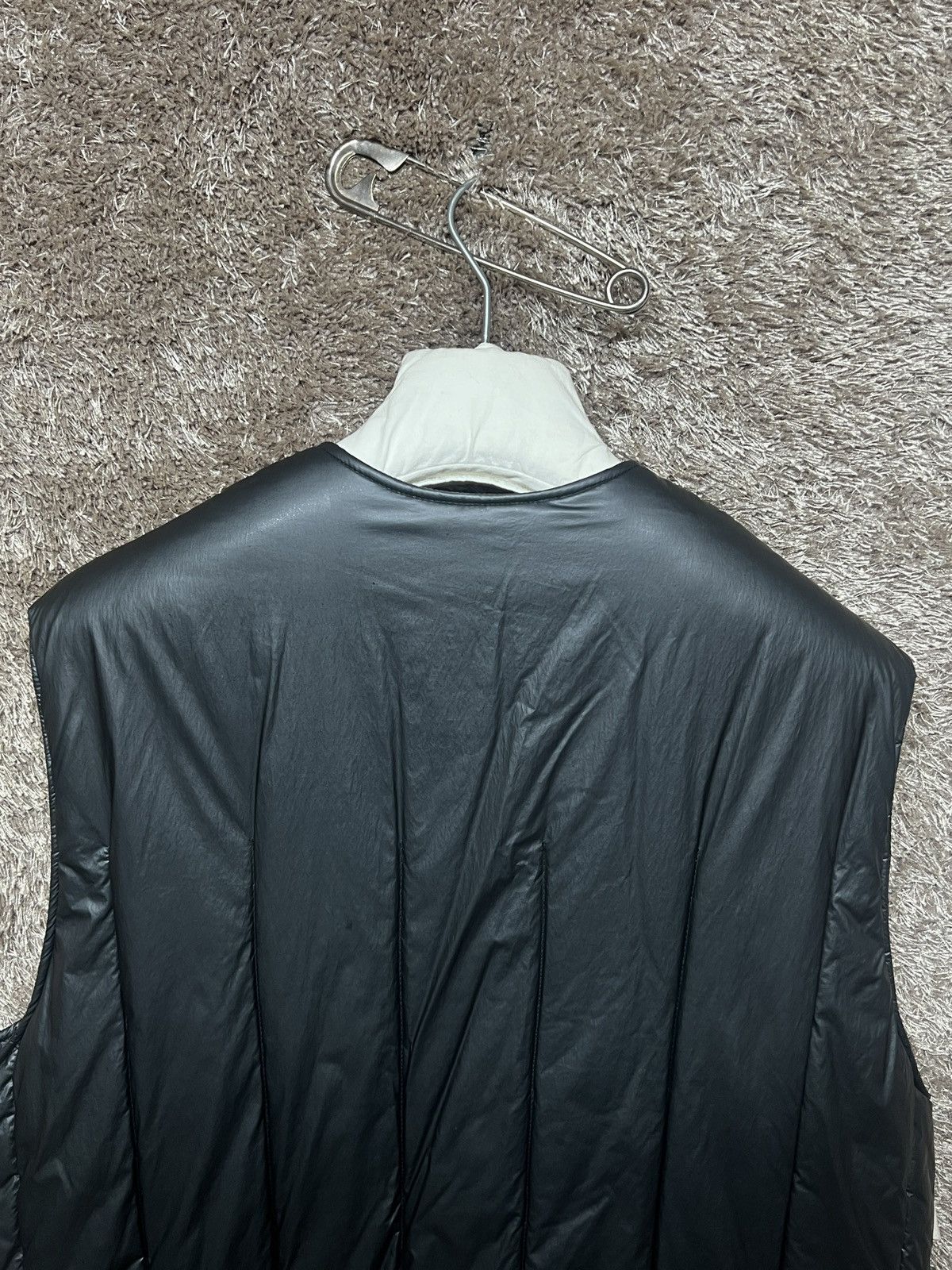 Maison Margiela AW17 Padded Vest Size US XL / EU 56 / 4 - 3 Thumbnail