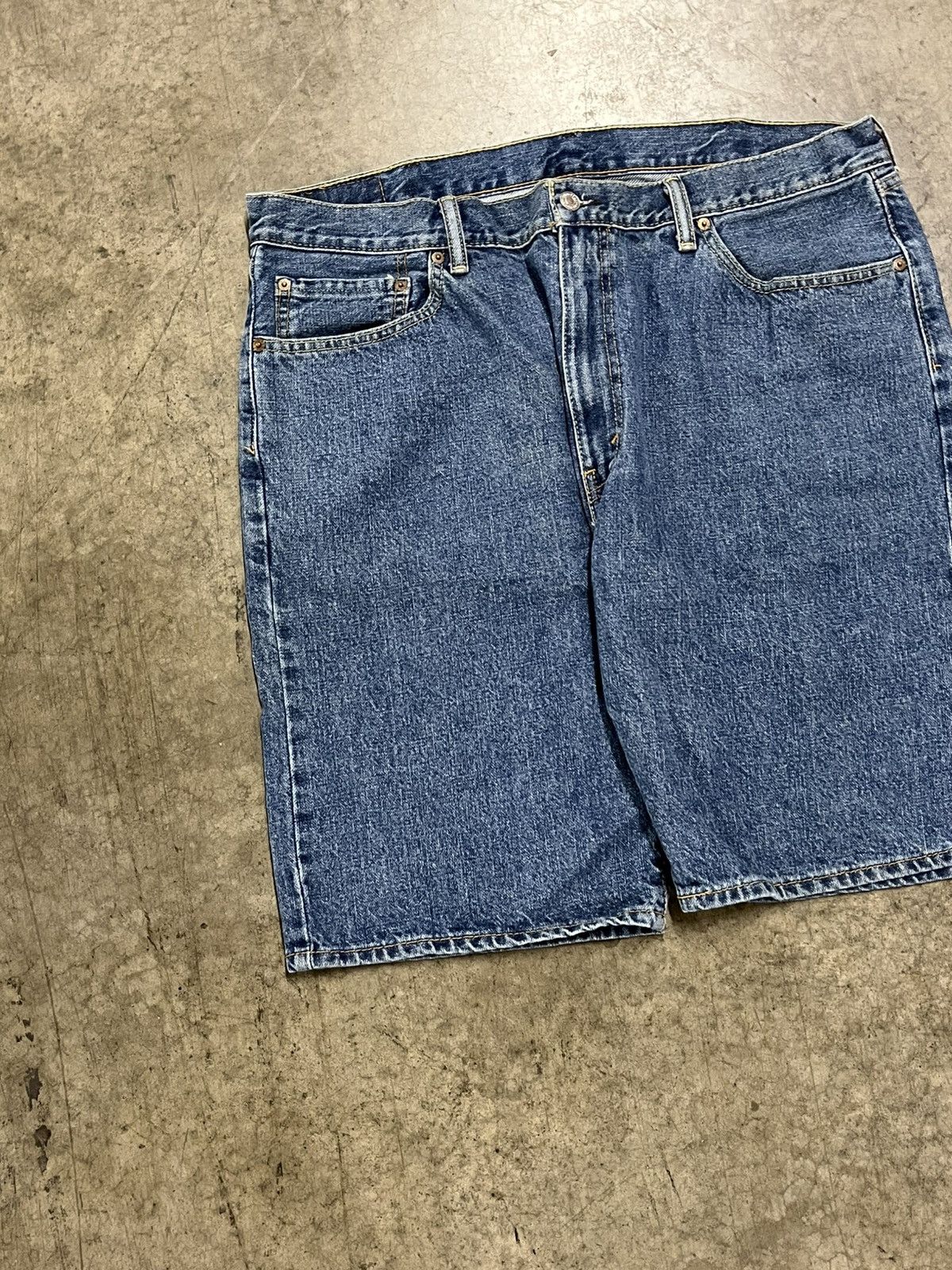 Levi's × Vintage Levi’s jorts baggy fit denim skater streetwear hype rare Size US 38 / EU 54 - 6 Thumbnail