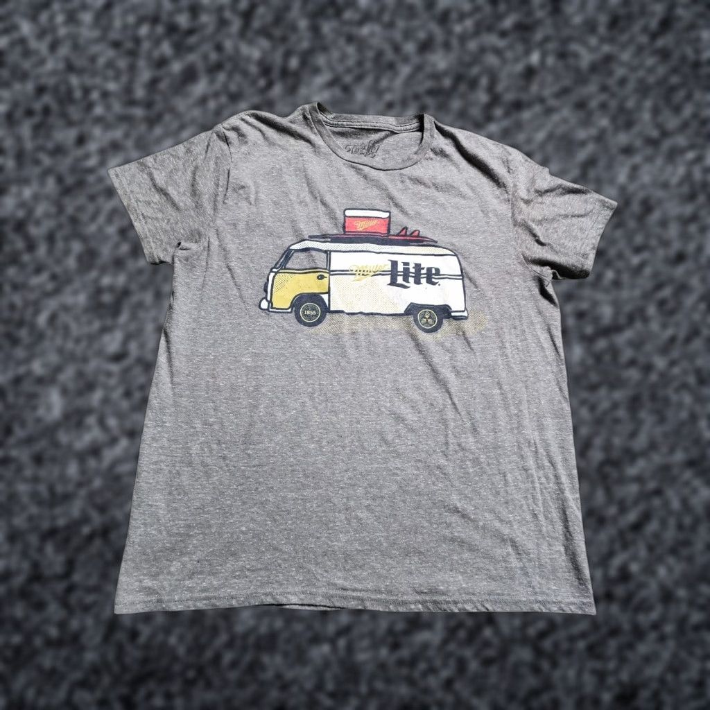 Vintage Vintage Miller Lite Beer Truck T-Shirt Men’s L Cotton Blend Short Sleeve Crew Neck Graphic Fall Summer Winter Size US L / EU 52-54 / 3 - 1 Thumbnail