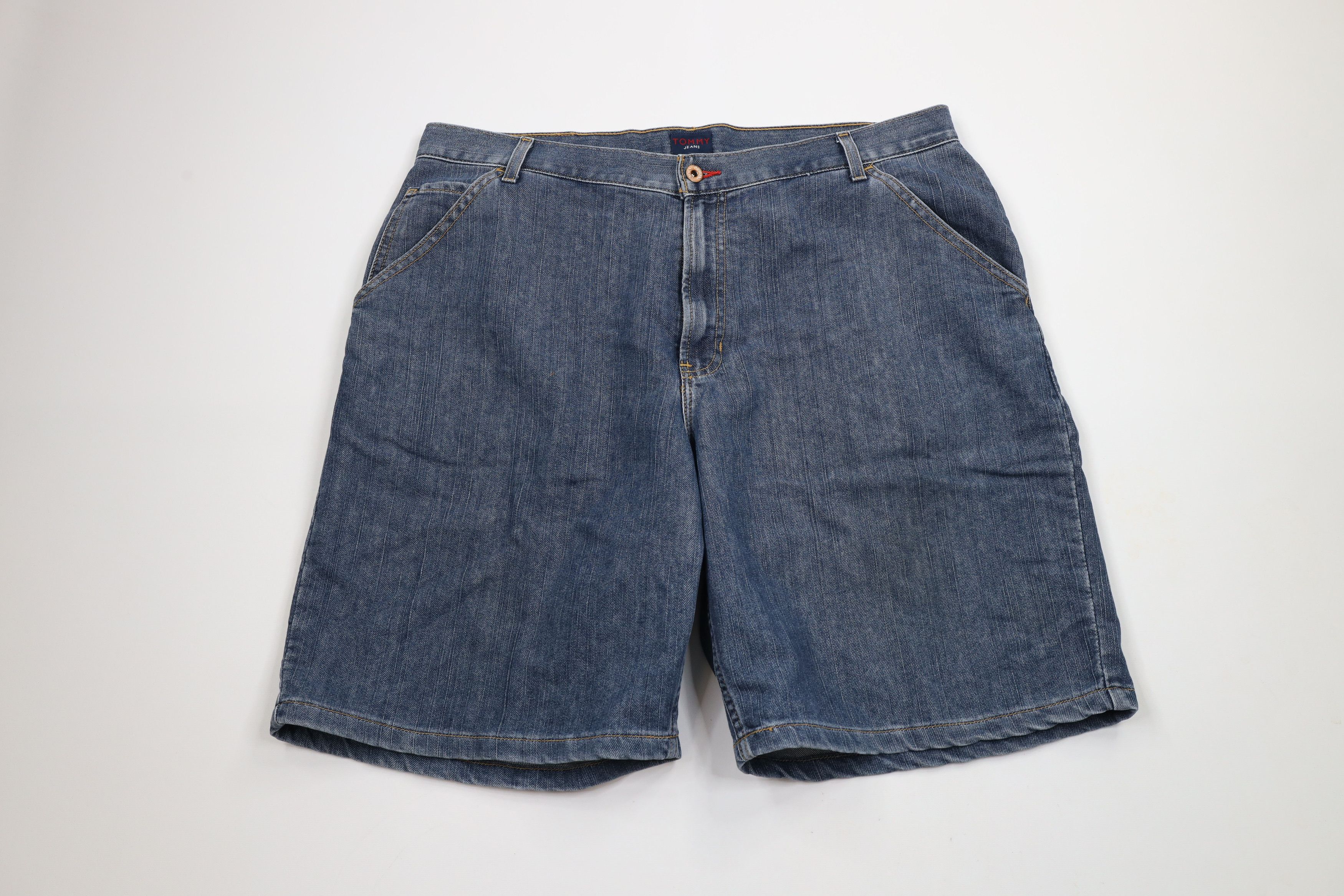 Tommy Hilfiger × Vintage Vintage Y2K 2001 Tommy Hilfiger Baggy Fit Denim Shorts Jorts Size US 38 / EU 54 - 1 Thumbnail