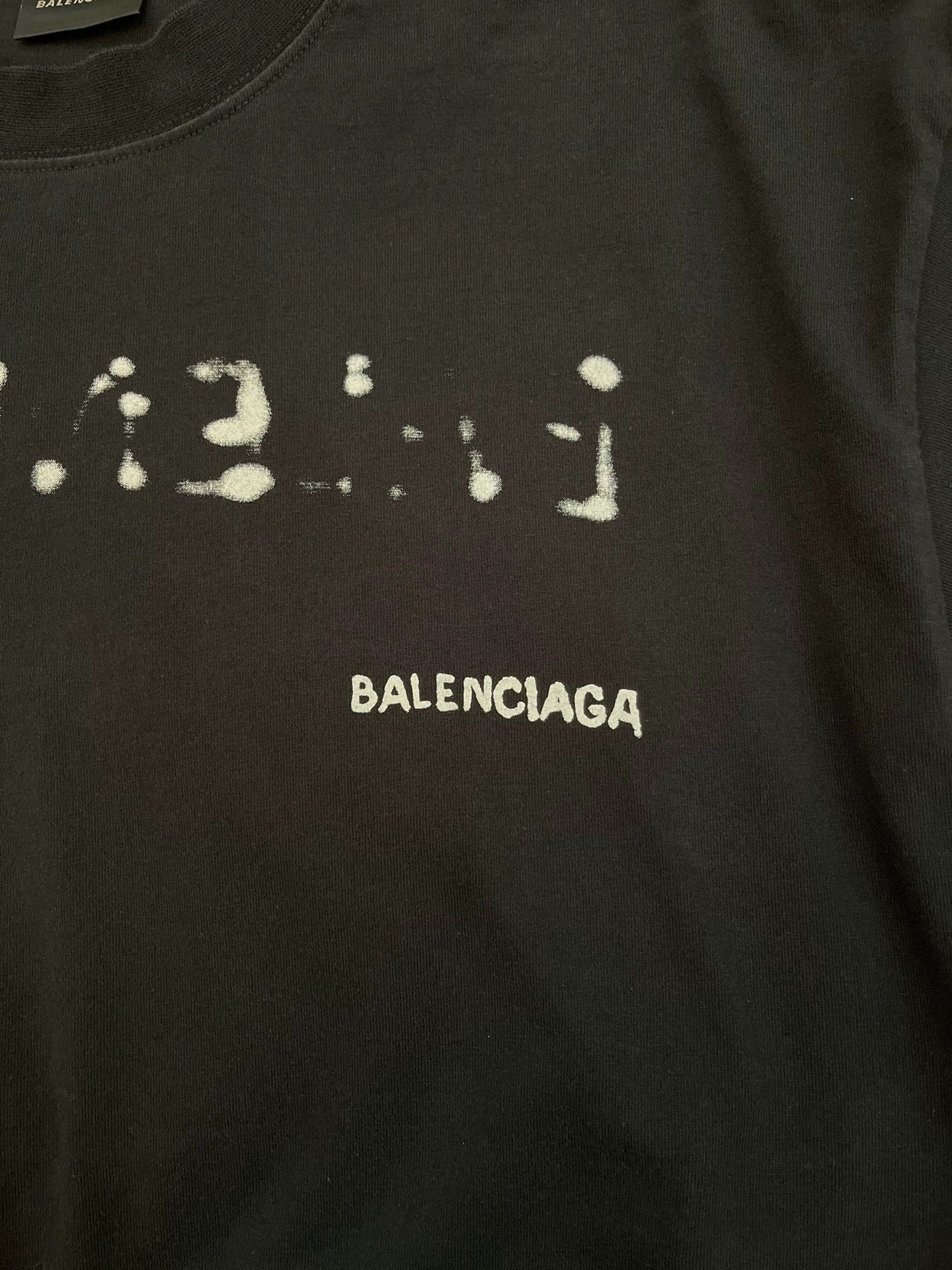 Balenciaga Balenciaga Distressed Black T-Shirt XS (L) Front/Back Logos Size US XS / EU 42 / 0 - 4 Thumbnail