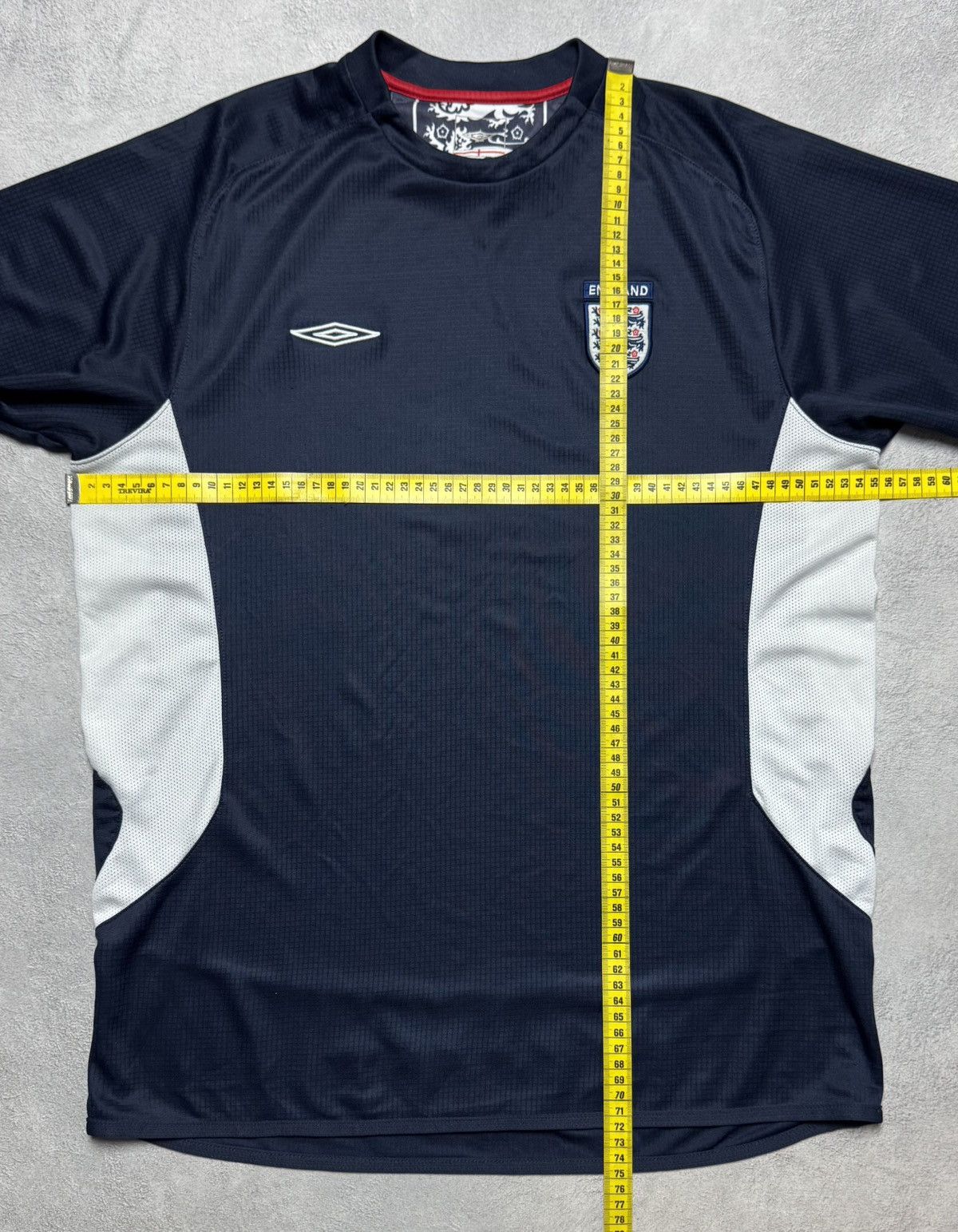 Umbro England 2004 2005 Football Shirt Soccer Jersey Umbro Size US L / EU 52-54 / 3 - 13 Thumbnail