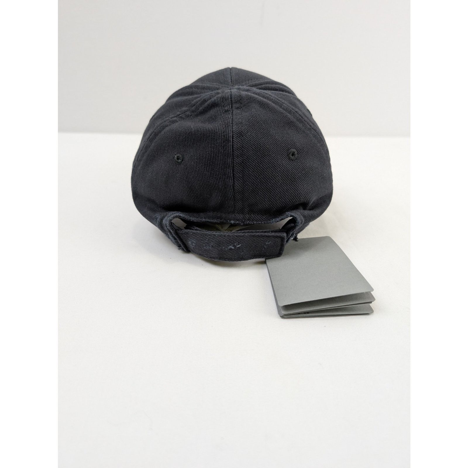 Balenciaga o1rshd1 Size: S / Men's Backwards Hat / Cap in Black Size ONE SIZE - 6 Thumbnail