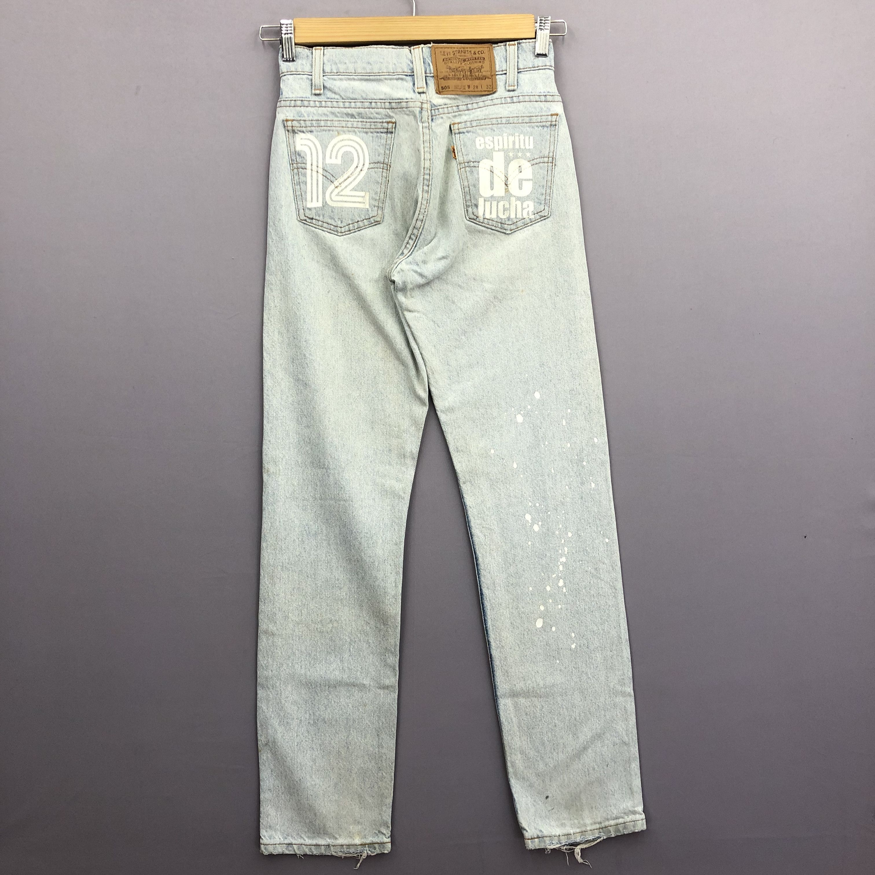 Levi's 90s Levis 505 X Yokohama F Marinos Jeans Light Wash Denim Size 26" / US 2 / IT 38 - 2 Thumbnail