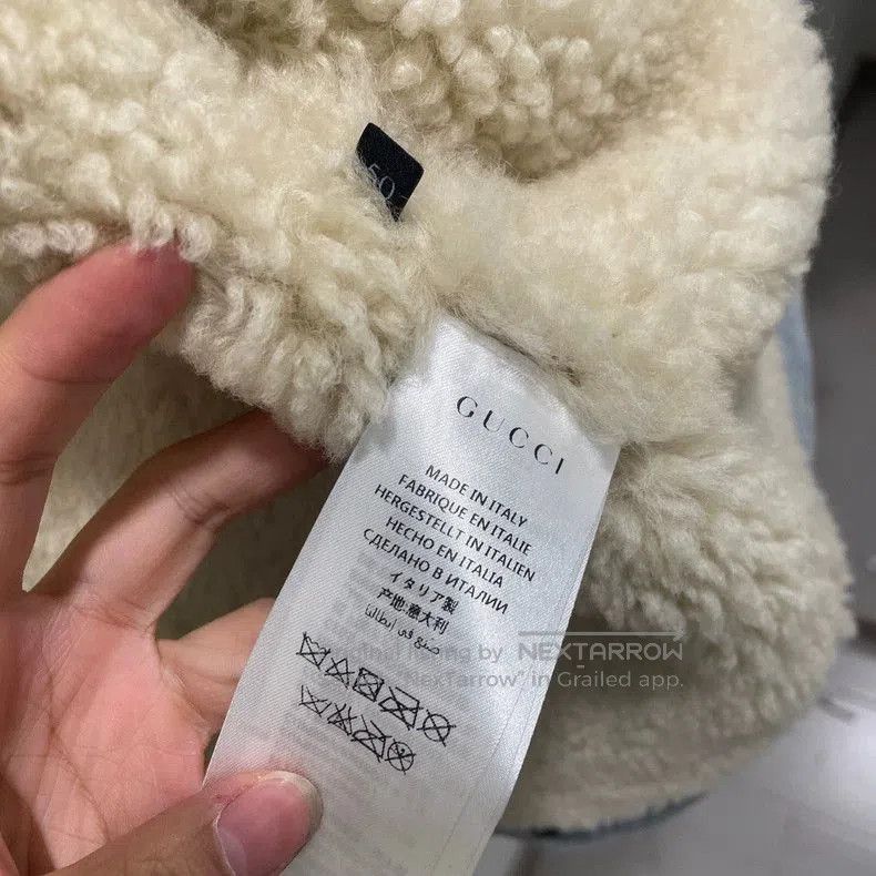 Gucci Gucci Denim Jacket with Fur Collar. Size US L / EU 52-54 / 3 - 4 Thumbnail