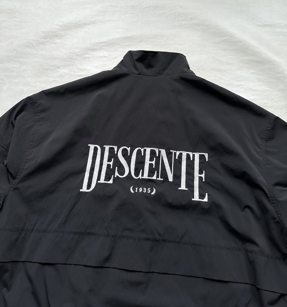 Descente × Japanese Brand × Nanamica Descente Nylon Coach The Best Lining Warm-Up Jacket Black Size US L / EU 52-54 / 3 - 6 Thumbnail