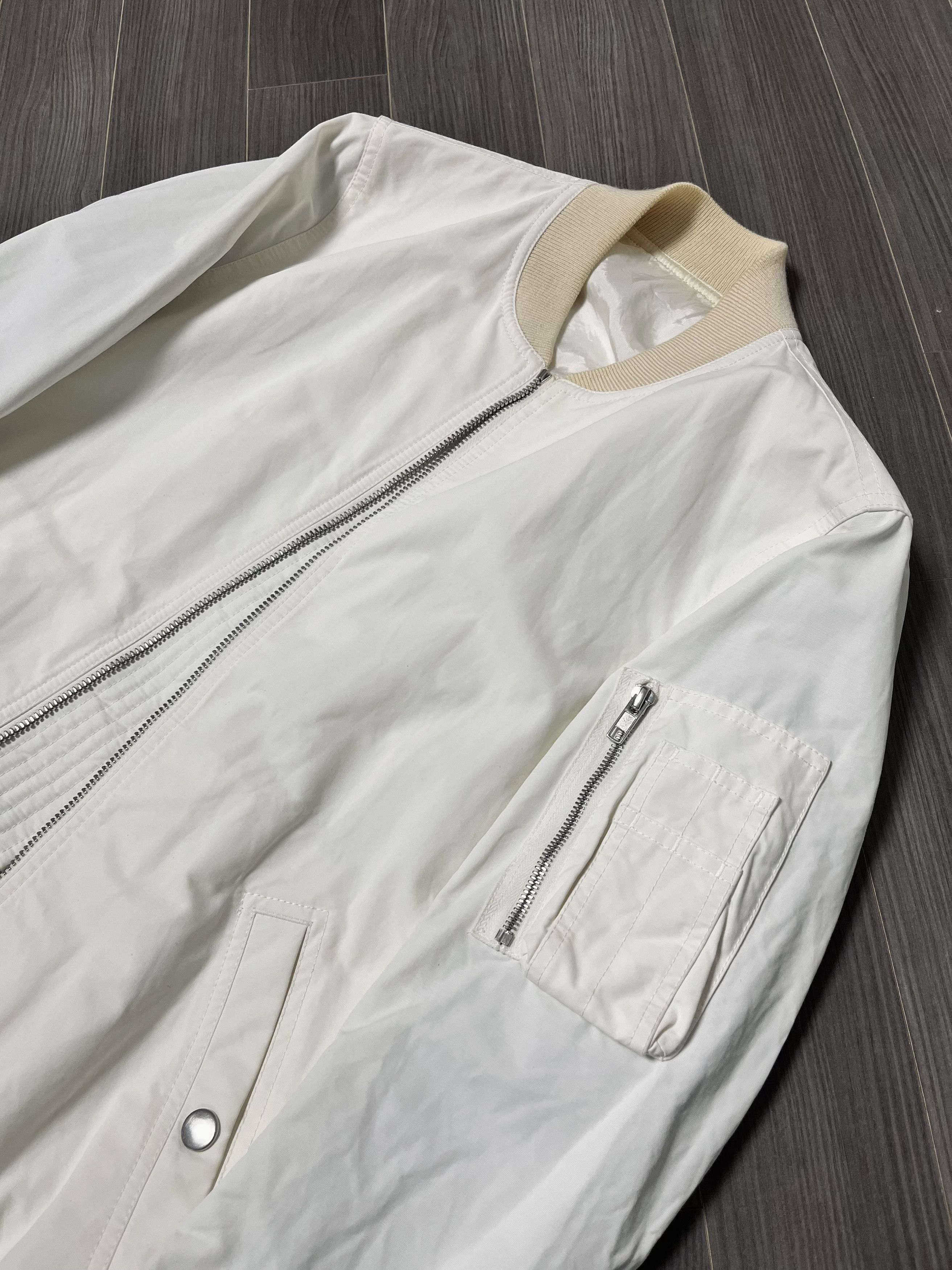 Rick Owens RICK OWENS FLIGHT BOMBER JACKET IN MILK Size US S / EU 44-46 / 1 - 2 Thumbnail