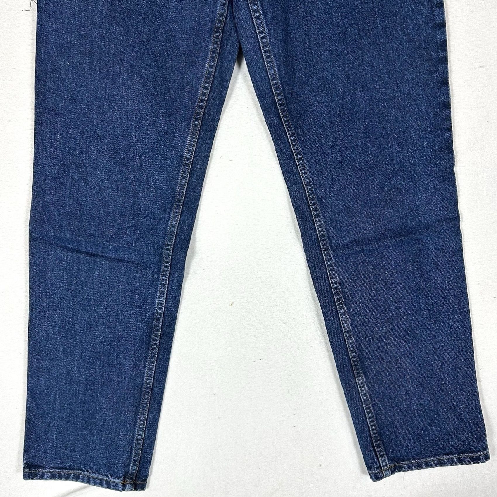 Basic Editions Basic Editions Jeans Men Size 32x32 Blue Denim Mid Rise 5-Pocket Design Regular Fit NWT USA Jeans Mens Size US 32 / EU 48 - 4 Thumbnail