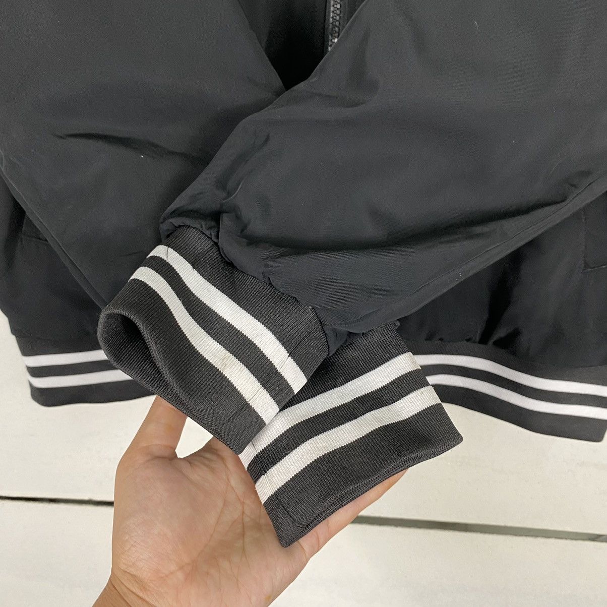 MLB × New York Yankees 💥NY YANKEES BIG LOGO MLB LIGHT JACKET Size US L / EU 52-54 / 3 - 8 Thumbnail
