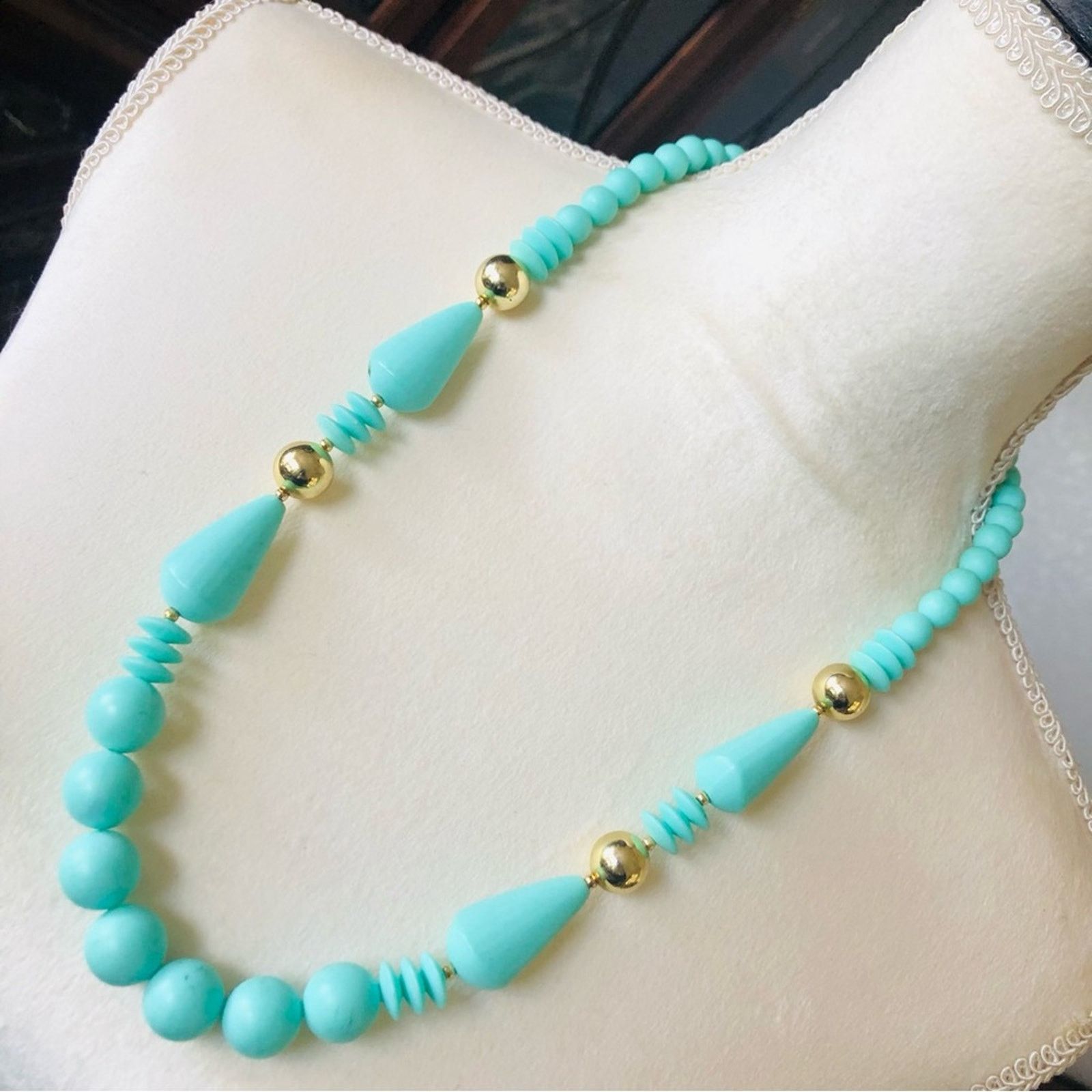 Vintage Vintage turquoise tone beaded necklace Size ONE SIZE - 1 Thumbnail