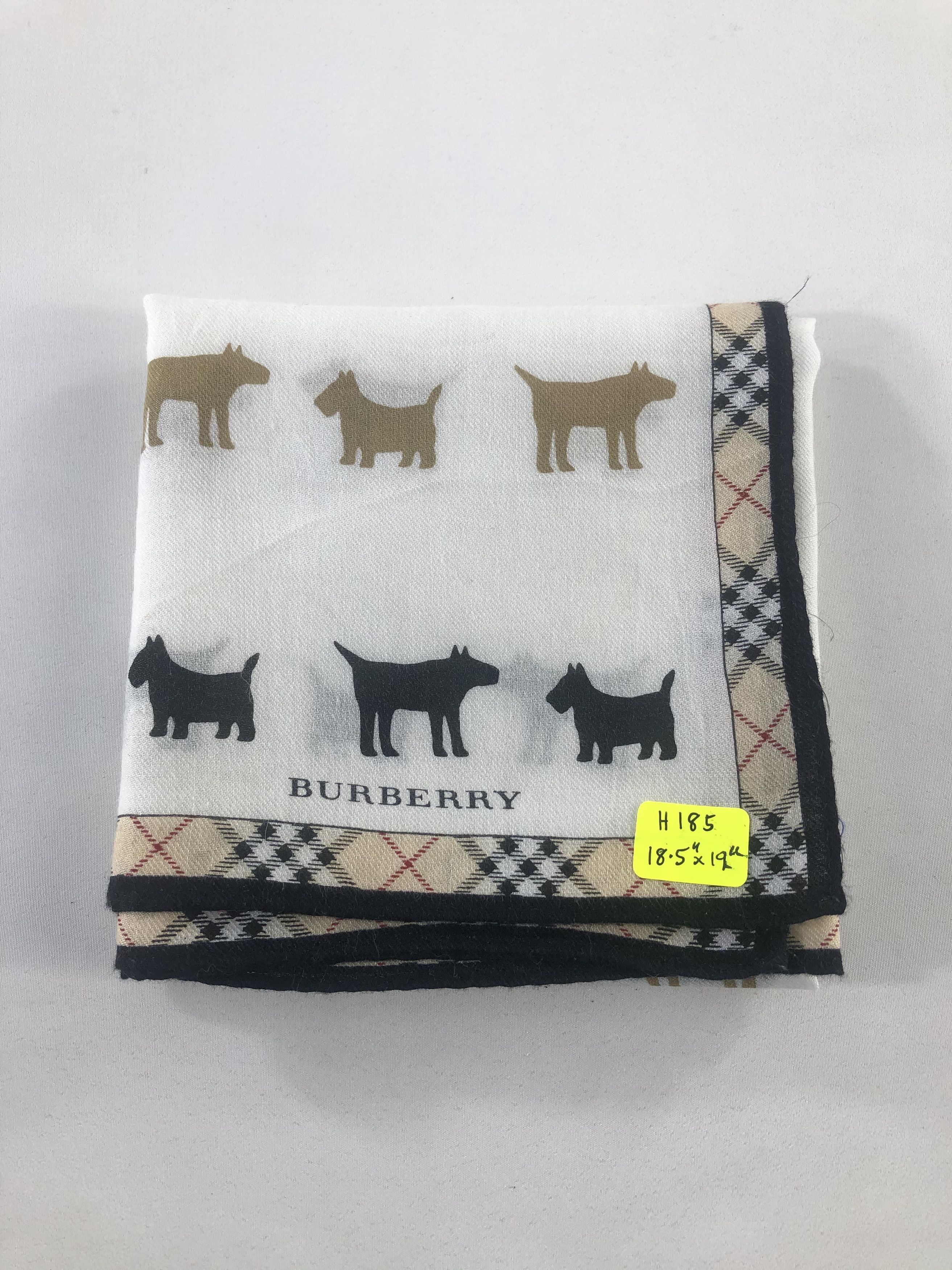 Burberry Burberry Handkerchief / Bandana / Neckerchief Size ONE SIZE - 4 Thumbnail