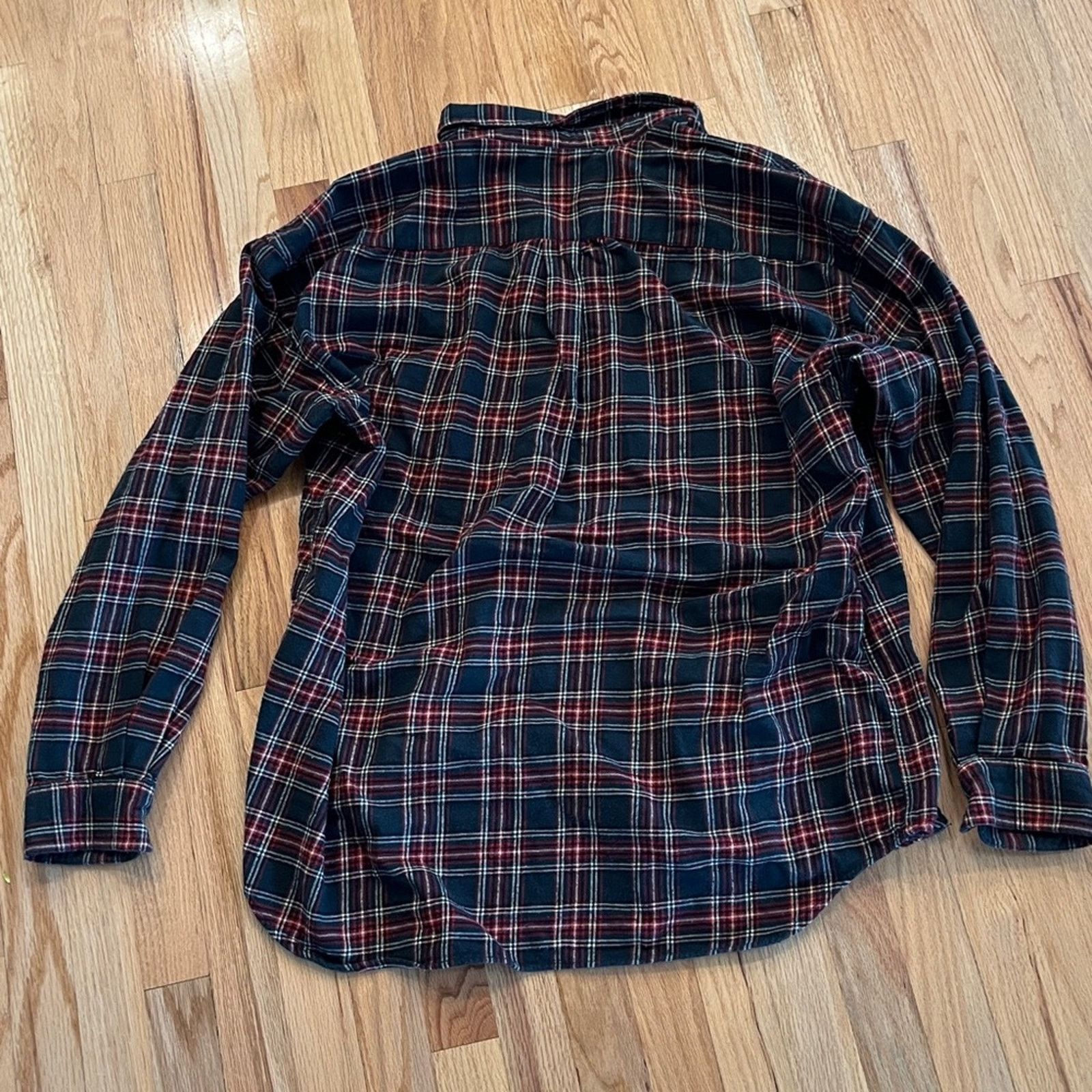Banana Republic Mens Banana Republic Dark Plaid Button-Down Flannel Shirt XL Size US XL / EU 56 / 4 - 3 Thumbnail