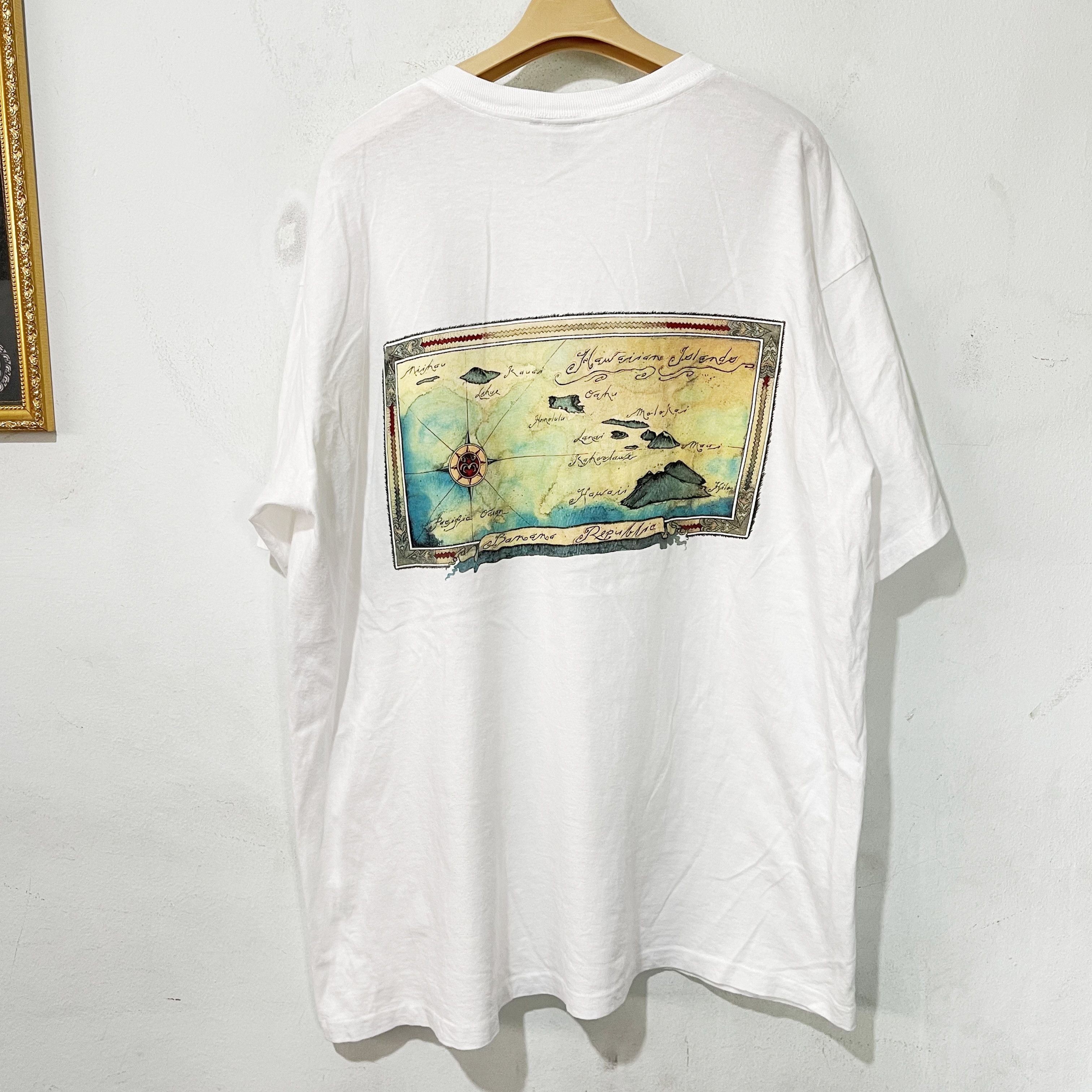 Banana Republic Vintage 90s Banana Republic Hawaiian Islands Pocket Tee Size US XL / EU 56 / 4 - 1 Thumbnail